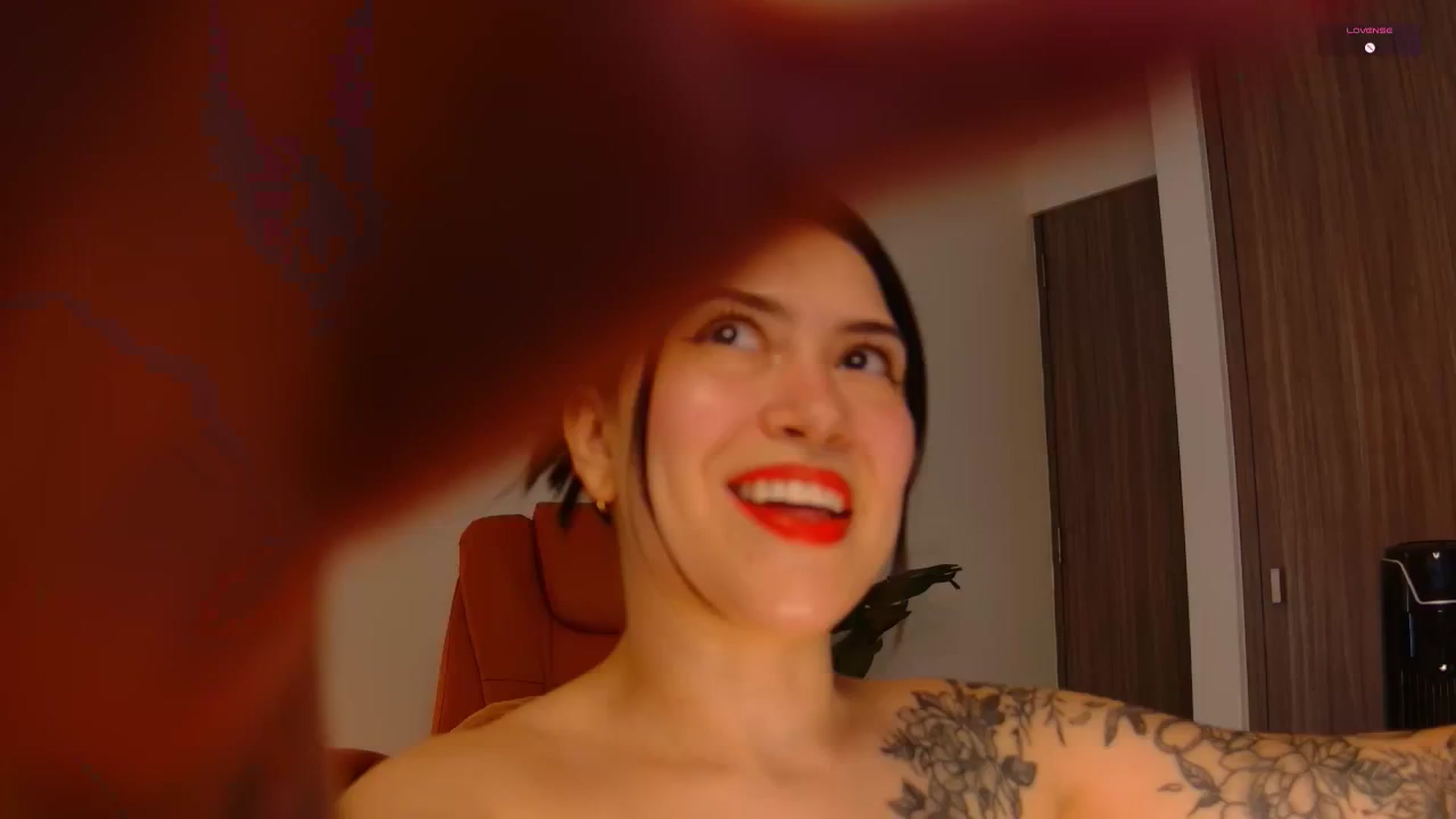 Gallery image thumbnail from angel_sweet9's myfreecams stream on, 12/23/2025, 15:42 image 2 of 20