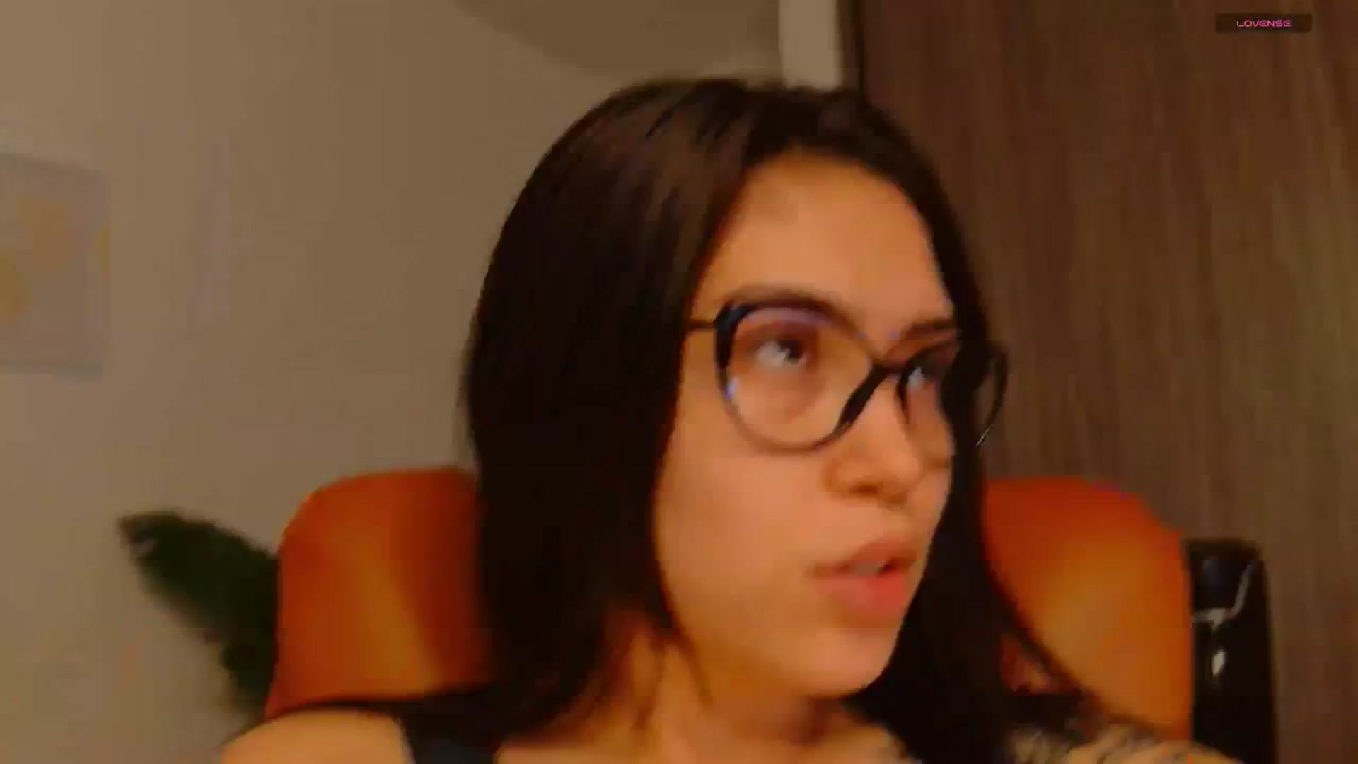 Gallery image thumbnail from angel_sweet9's myfreecams stream on, 01/09/2026, 20:15 image 18 of 20