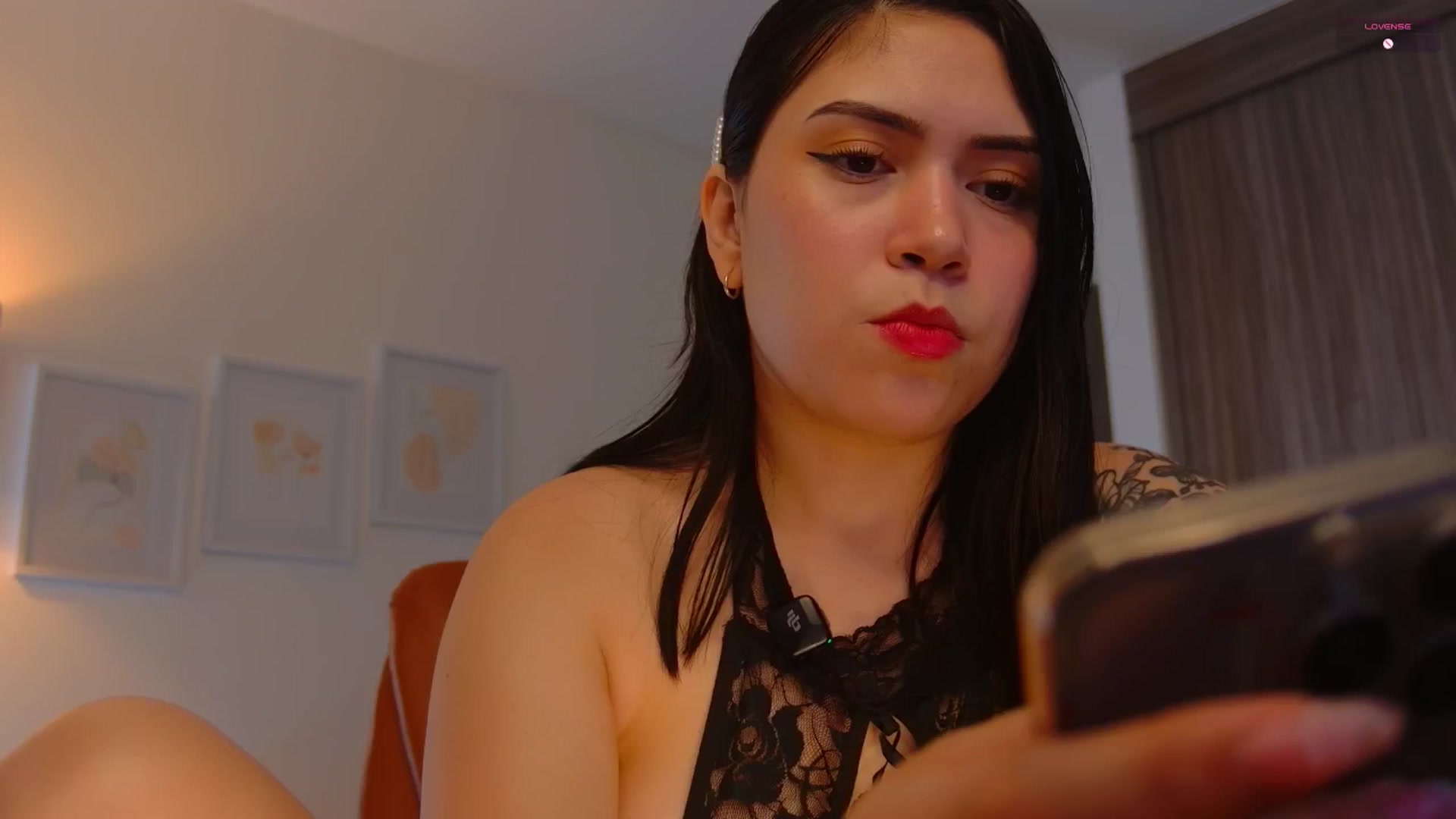 Gallery image thumbnail from angel_sweet9's myfreecams stream on, 01/21/2026, 14:55 image 20 of 20