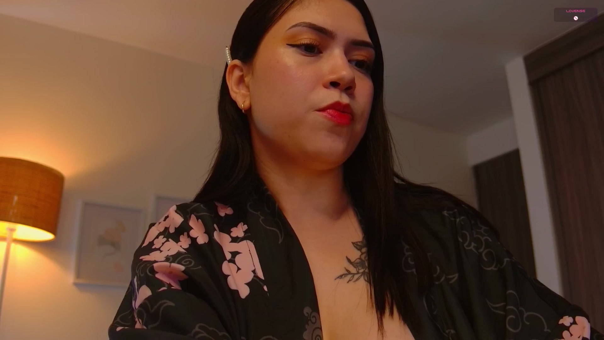 Gallery image thumbnail from angel_sweet9's myfreecams stream on, 01/21/2026, 16:28 image 6 of 20