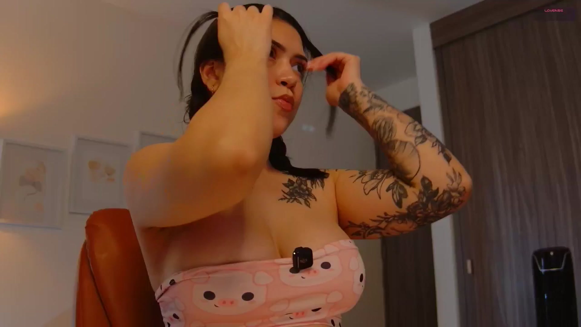 Gallery image thumbnail from angel_sweet9's myfreecams stream on, 01/27/2026, 13:41 image 17 of 20