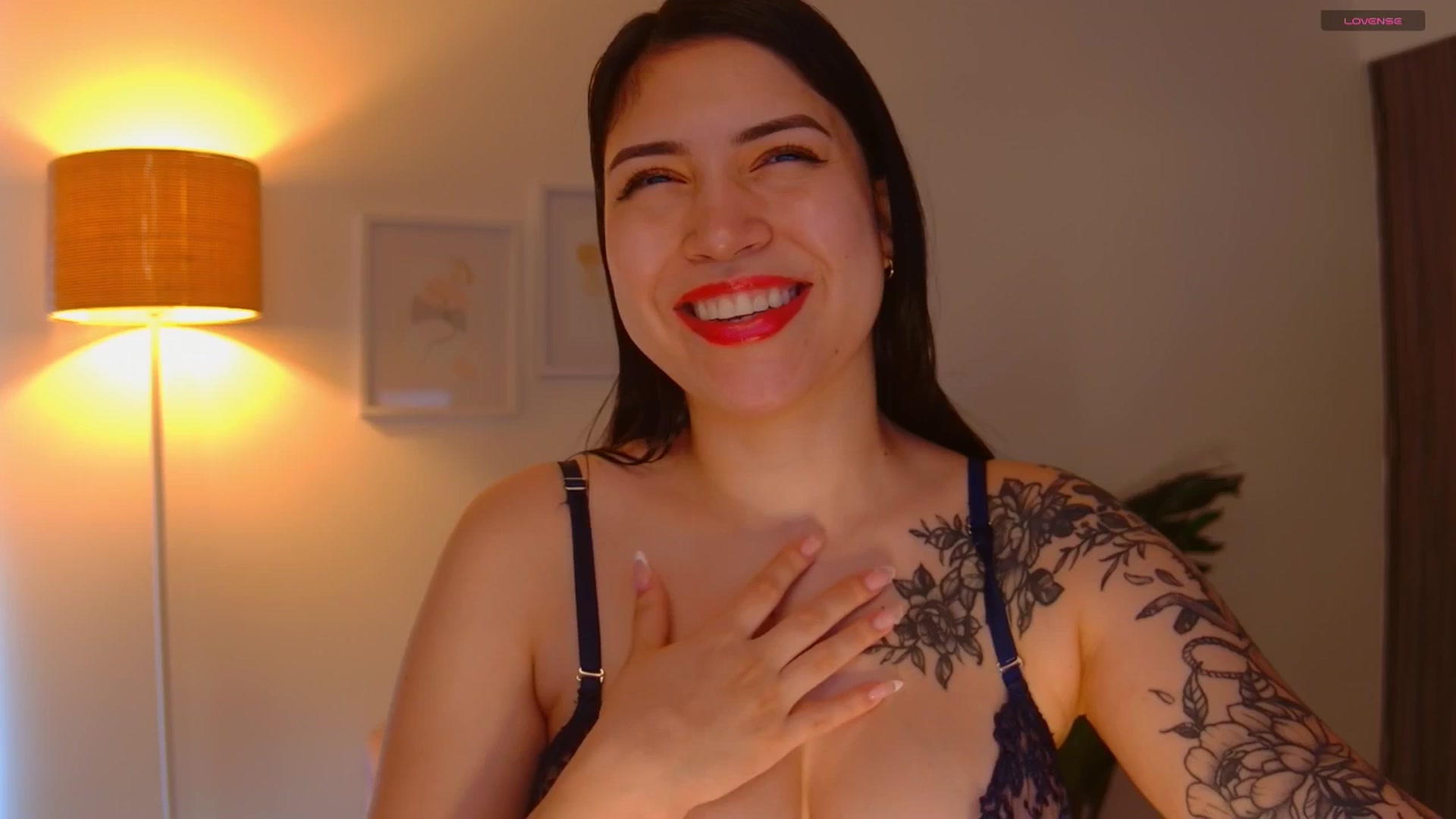 Gallery image thumbnail from angel_sweet9's myfreecams stream on, 01/29/2026, 21:42 image 20 of 20