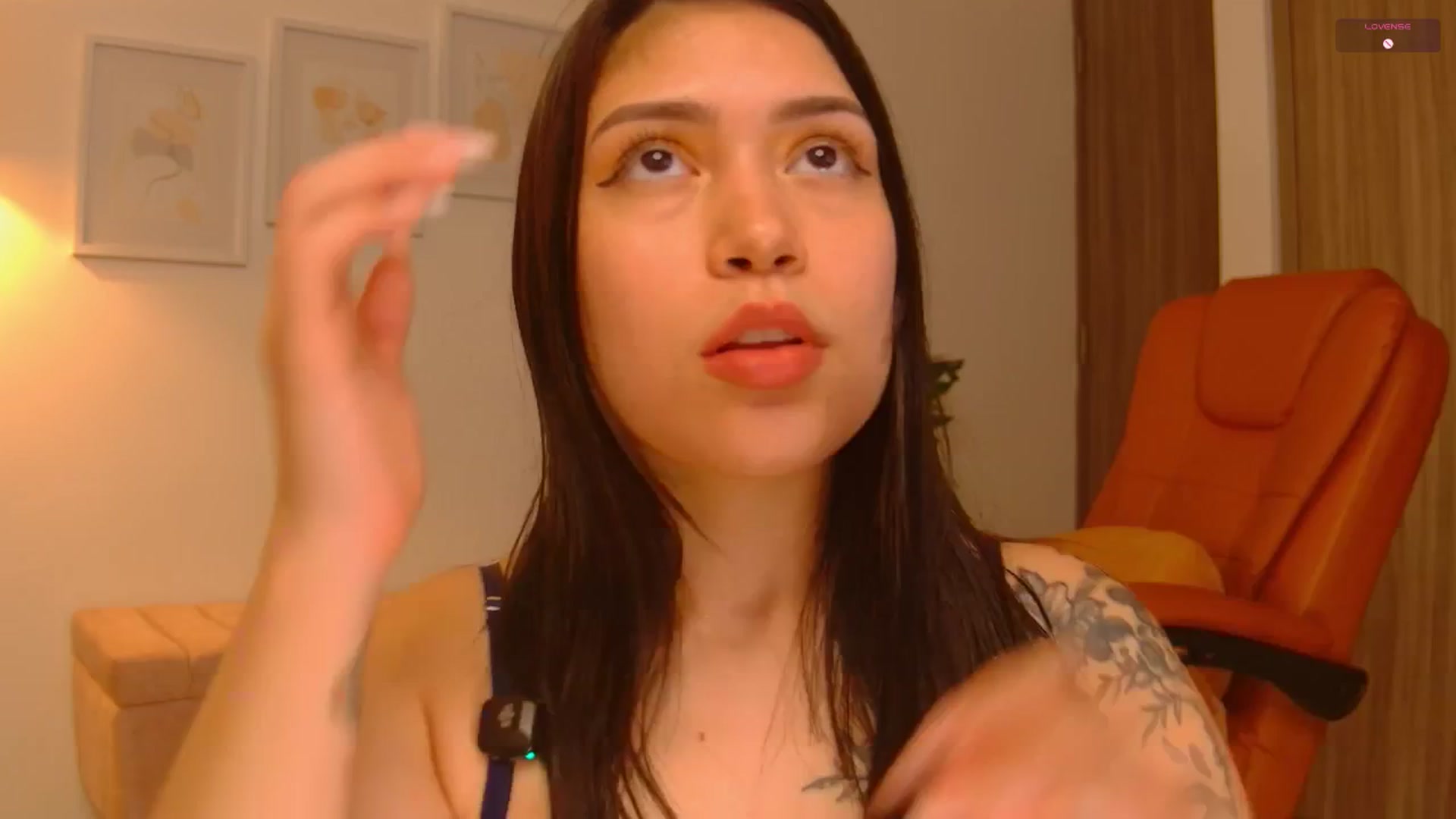 Gallery image thumbnail from angel_sweet9's myfreecams stream on, 01/30/2026, 24:40 image 12 of 20