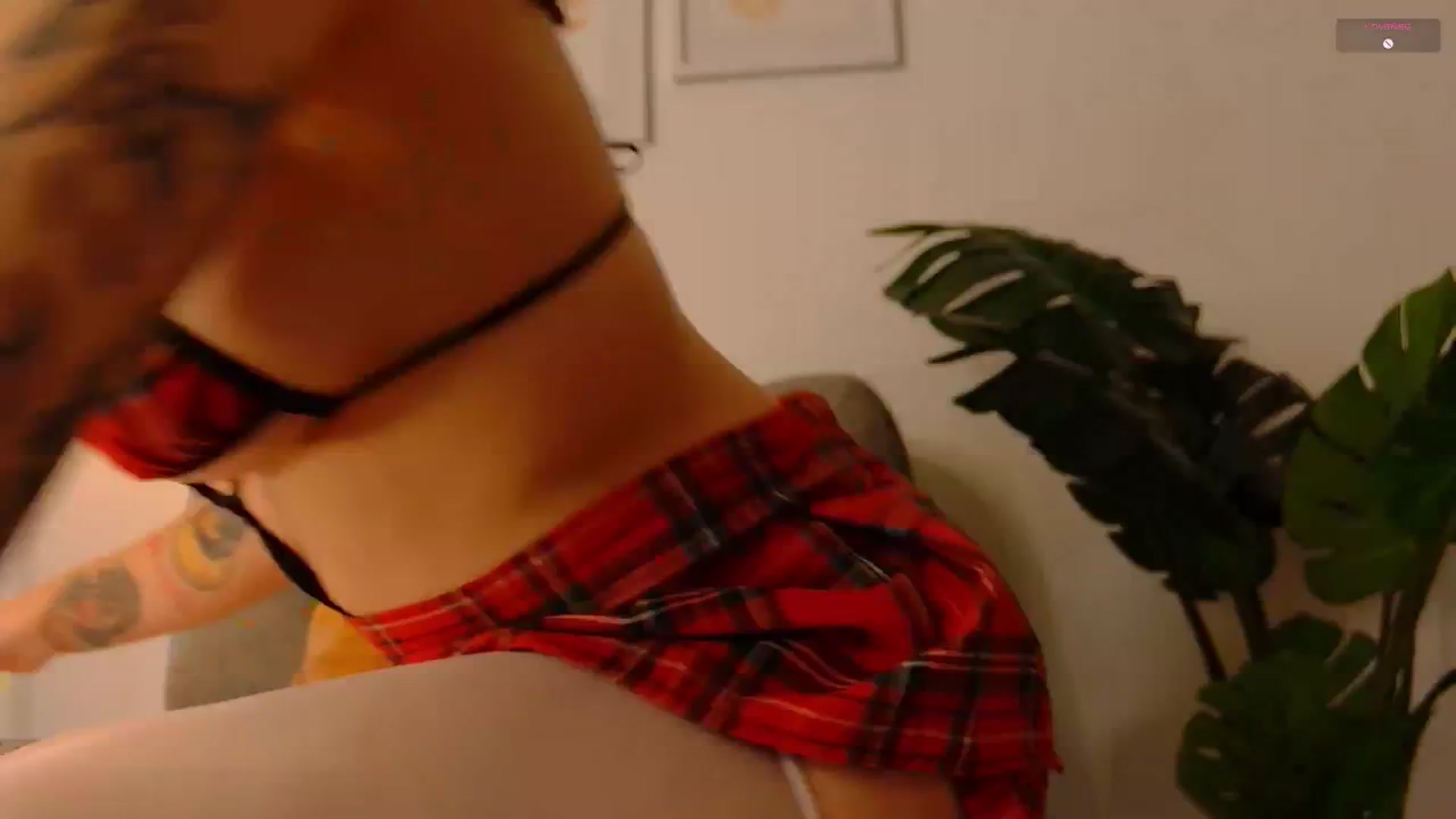 Gallery image thumbnail from angel_sweet9's myfreecams stream on, 02/18/2026, 16:53 image 1 of 20