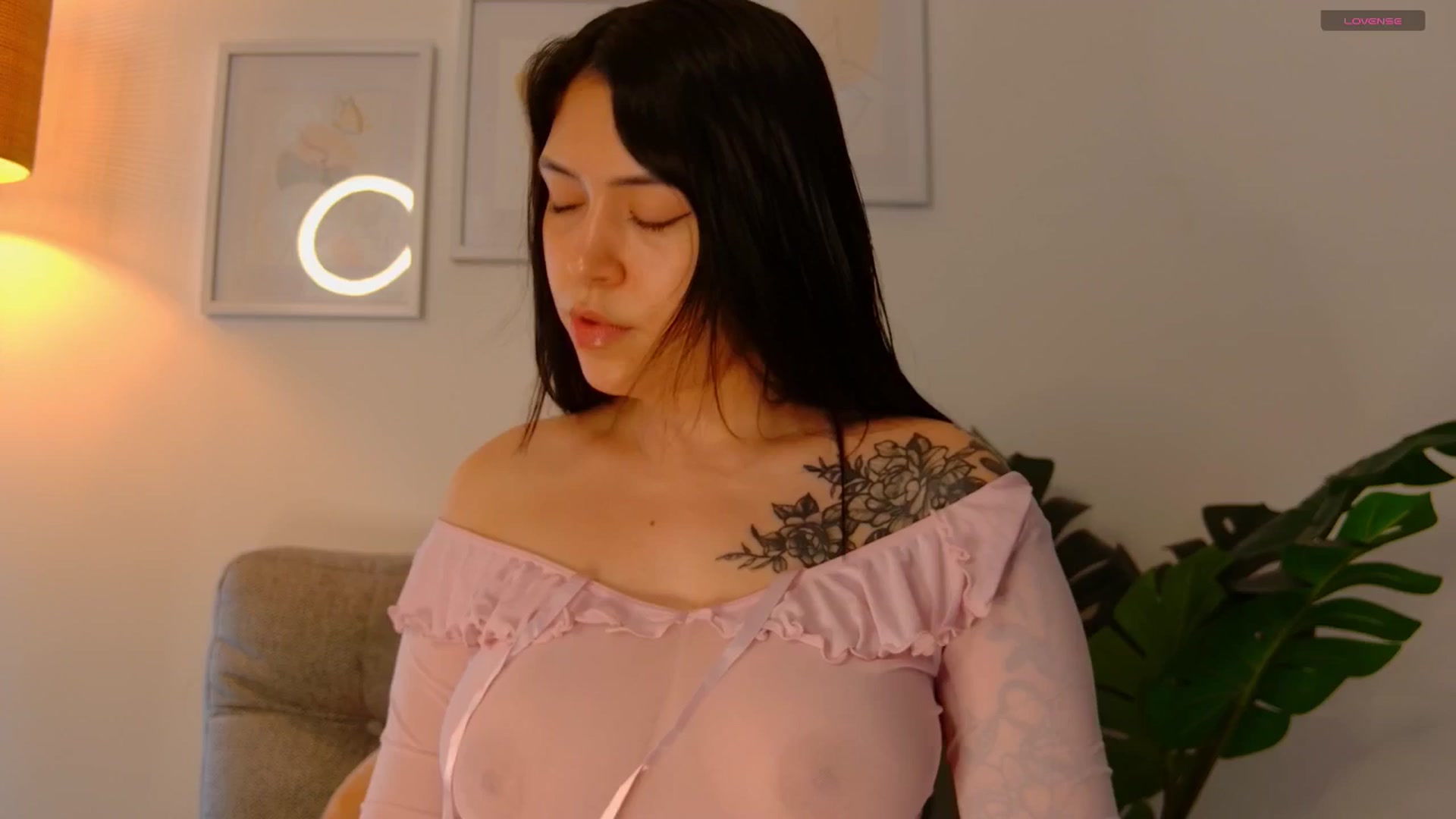 Gallery image thumbnail from angel_sweet9's myfreecams stream on, 03/17/2026, 16:10 image 1 of 20