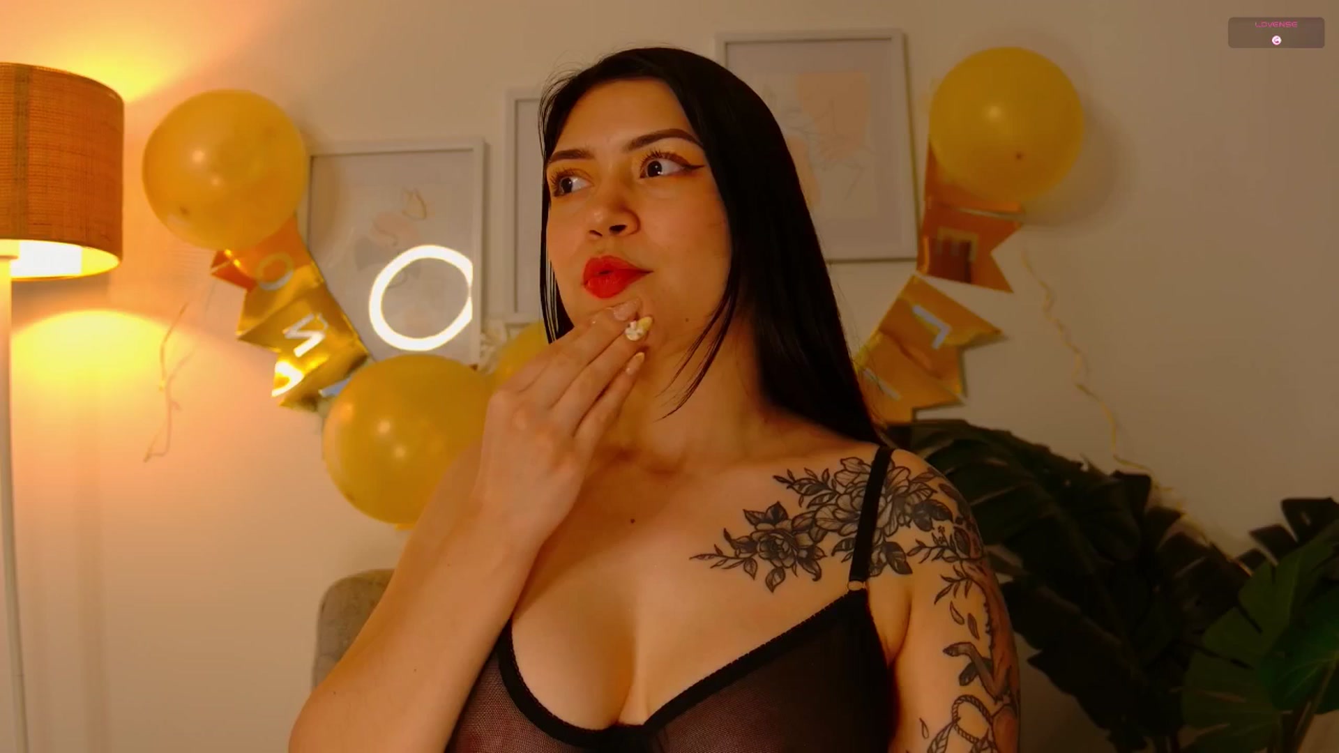 Gallery image thumbnail from angel_sweet9's myfreecams stream on, 03/21/2026, 19:16 image 1 of 20