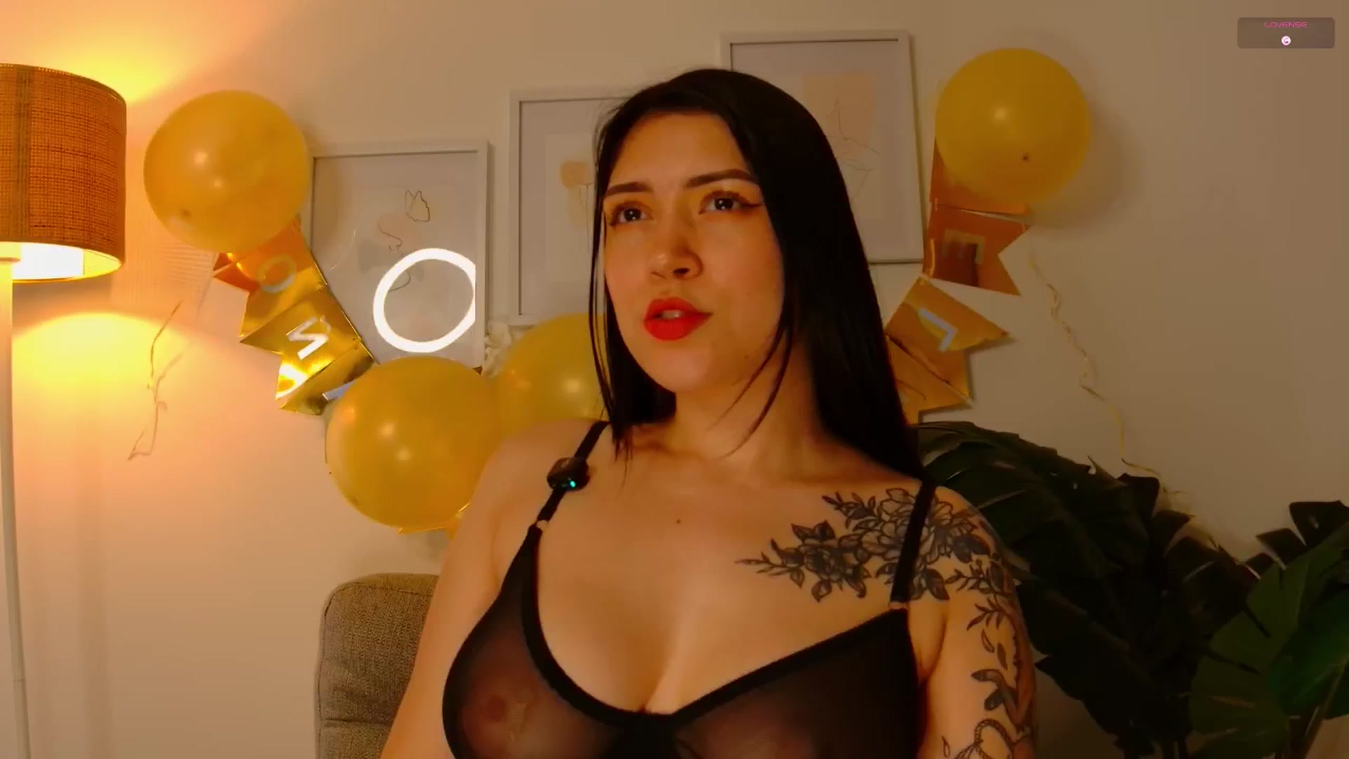 Gallery image thumbnail from angel_sweet9's myfreecams stream on, 03/21/2026, 19:16 image 3 of 20