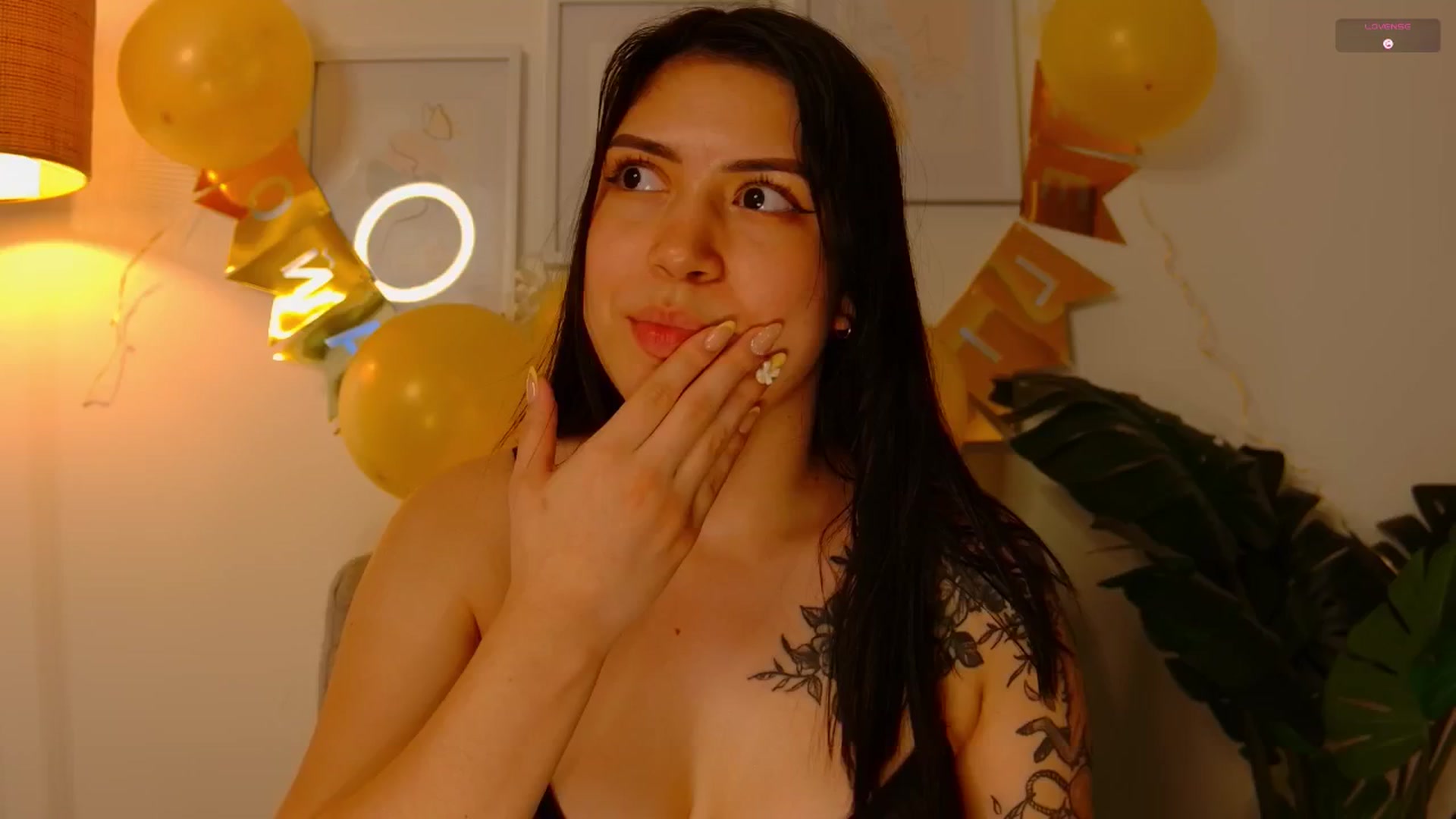 Gallery image thumbnail from angel_sweet9's myfreecams stream on, 03/21/2026, 20:47 image 18 of 20