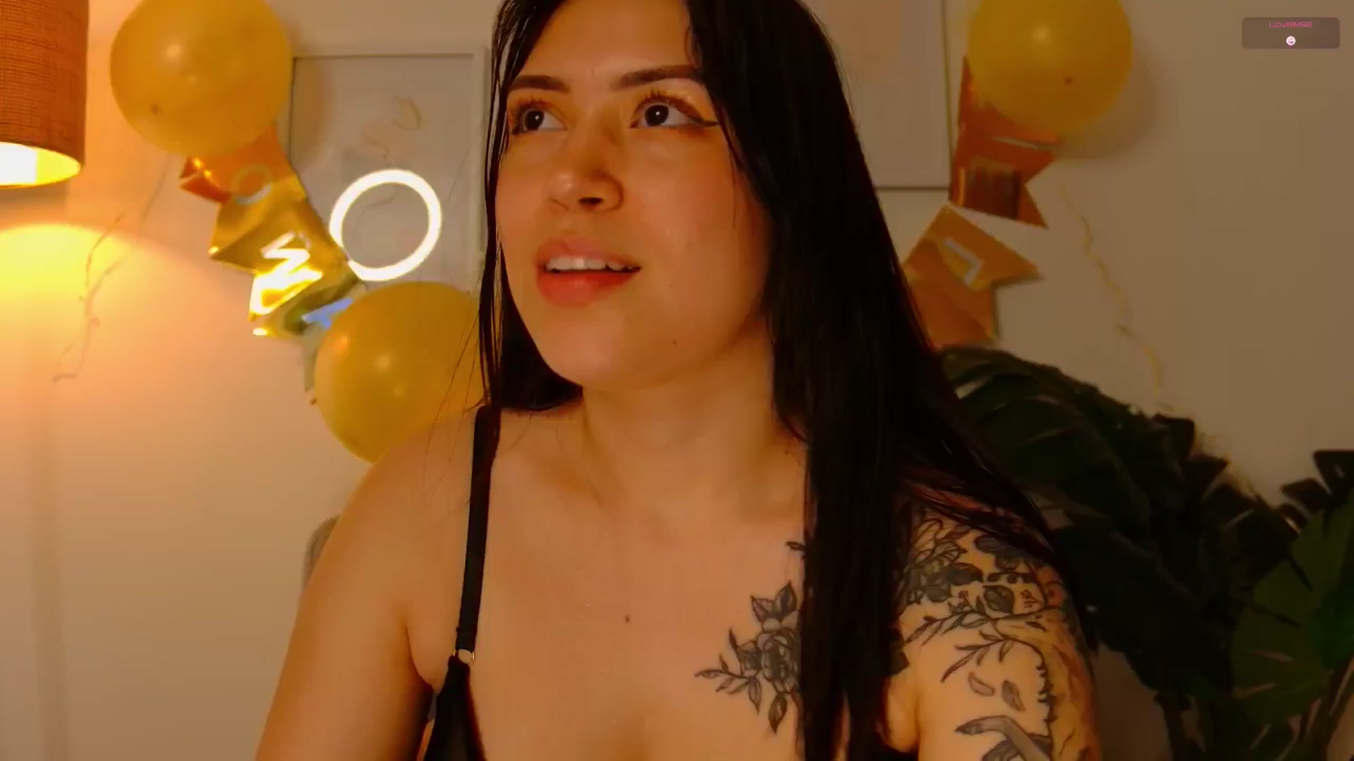 Gallery image thumbnail from angel_sweet9's myfreecams stream on, 03/21/2026, 20:47 image 16 of 20