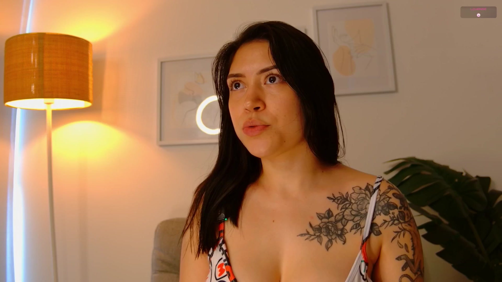 Gallery image thumbnail from angel_sweet9's myfreecams stream on, 03/26/2026, 16:06 image 4 of 20