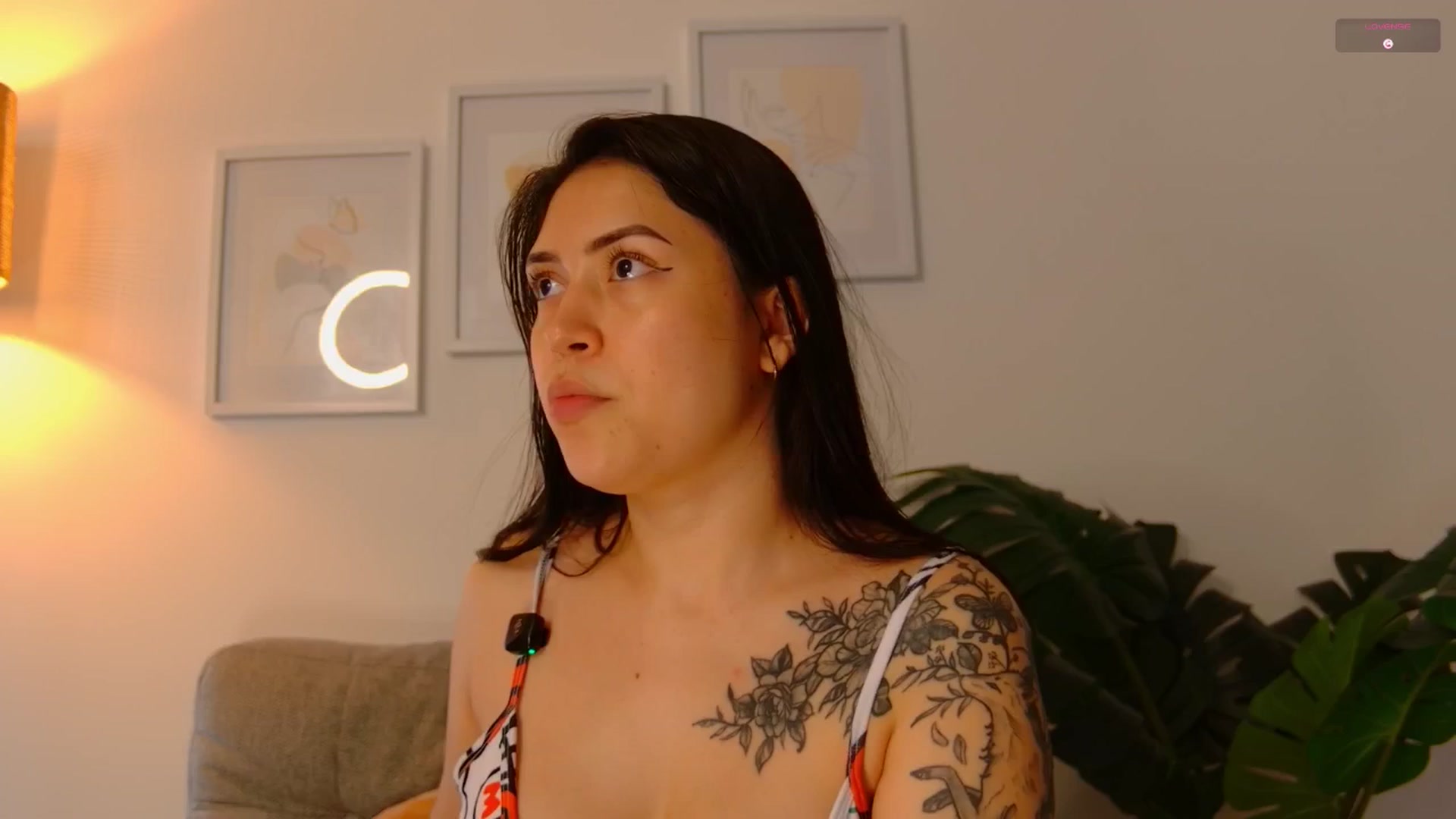 Gallery image thumbnail from angel_sweet9's myfreecams stream on, 03/26/2026, 16:06 image 6 of 20