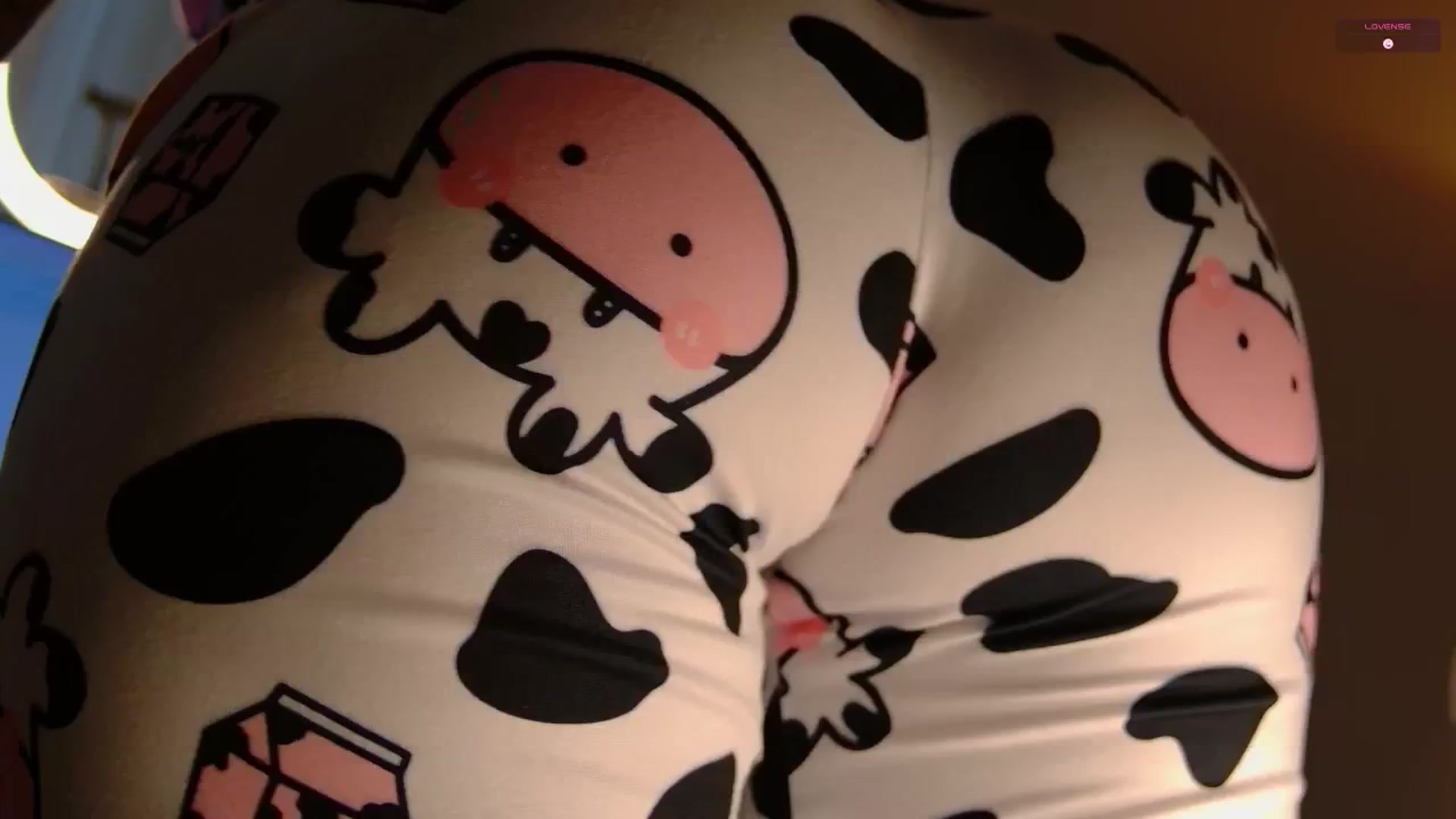 Gallery image thumbnail from angel_sweet9's myfreecams stream on, 04/14/2026, 15:06 image 16 of 20