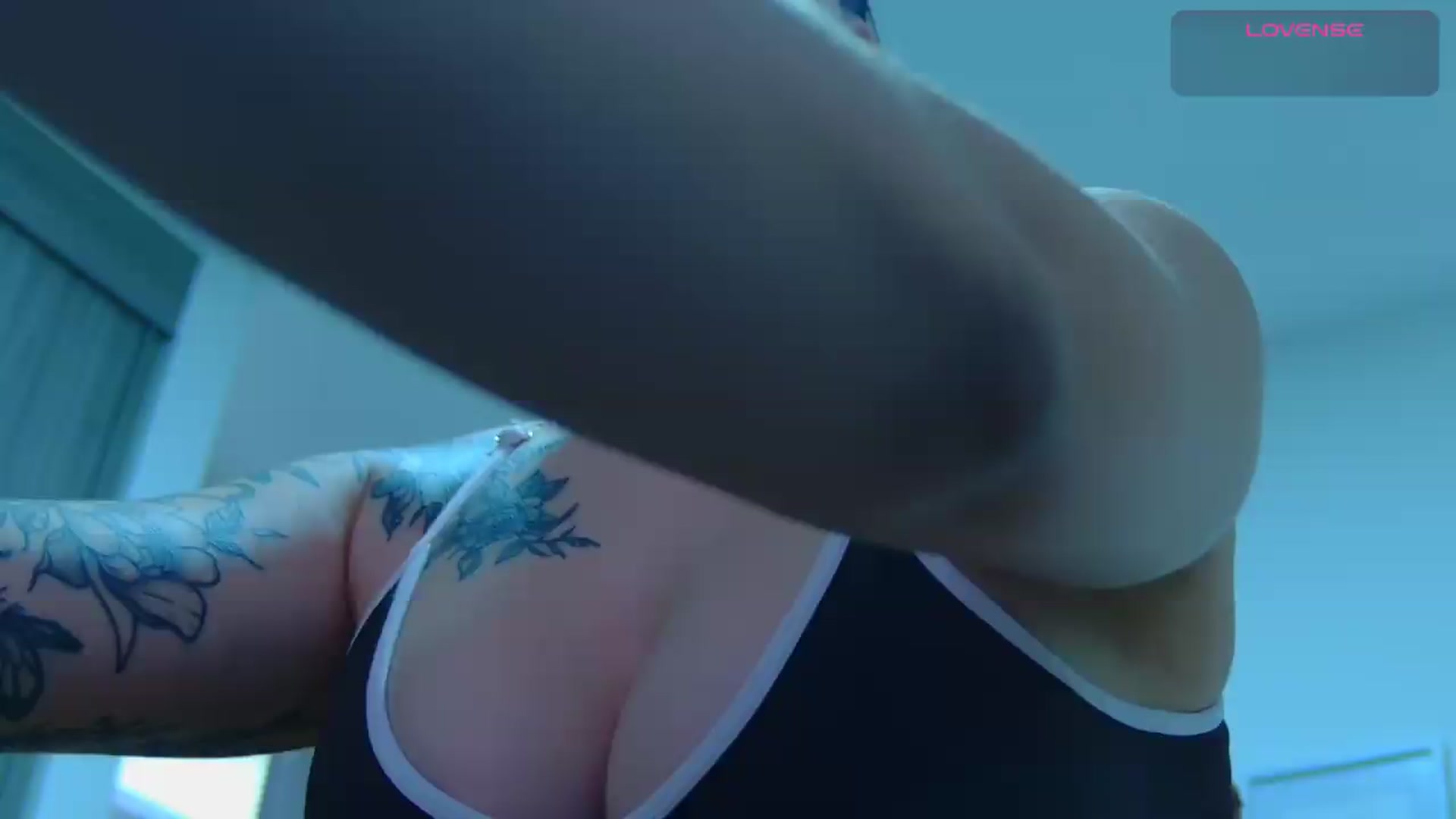 Gallery image thumbnail from angel_sweet9's myfreecams stream on, 07/15/2026, 17:13 image 19 of 20