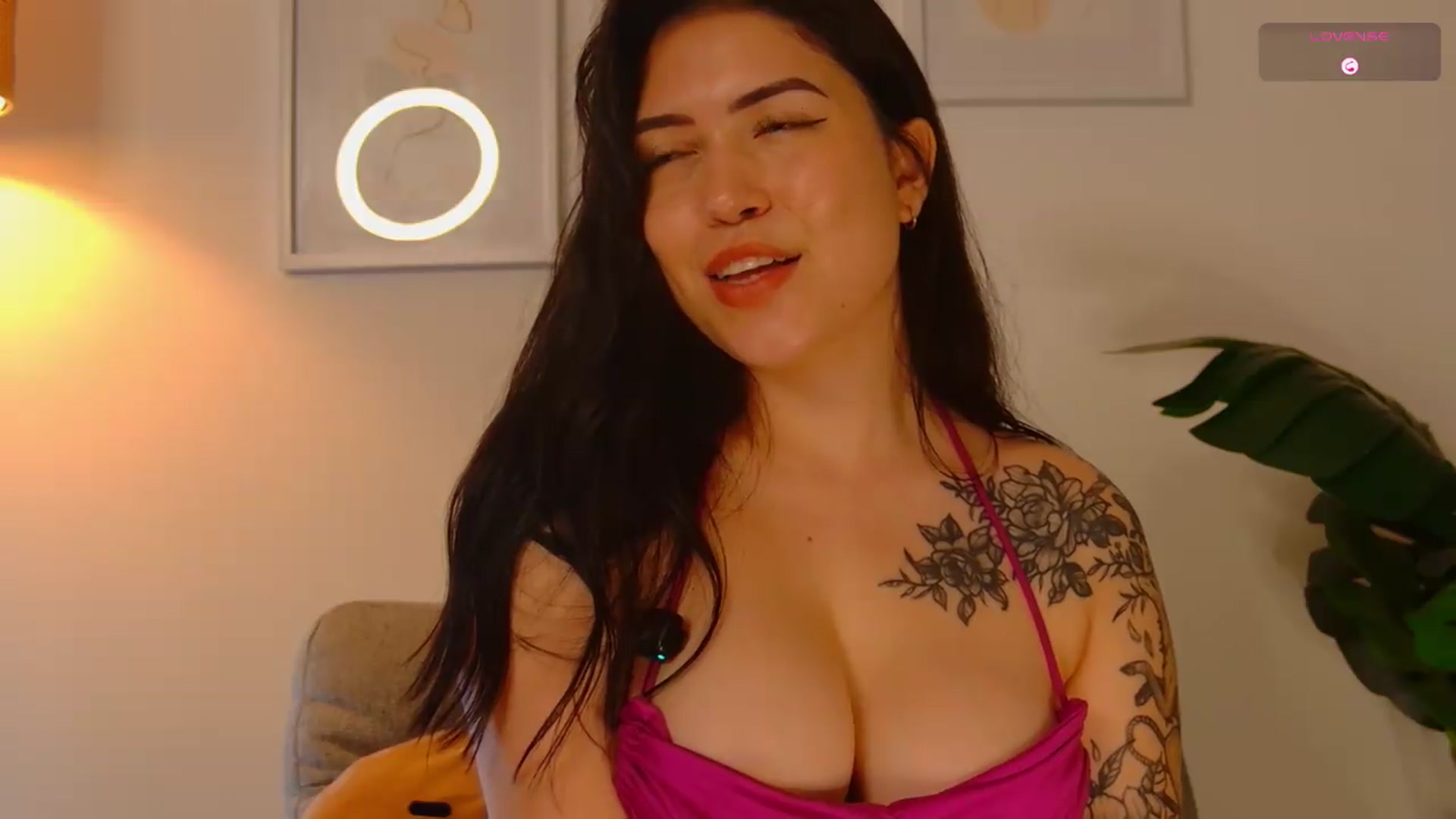 Gallery image thumbnail from angel_sweet9's myfreecams stream on, 07/20/2026, 17:58 image 4 of 20