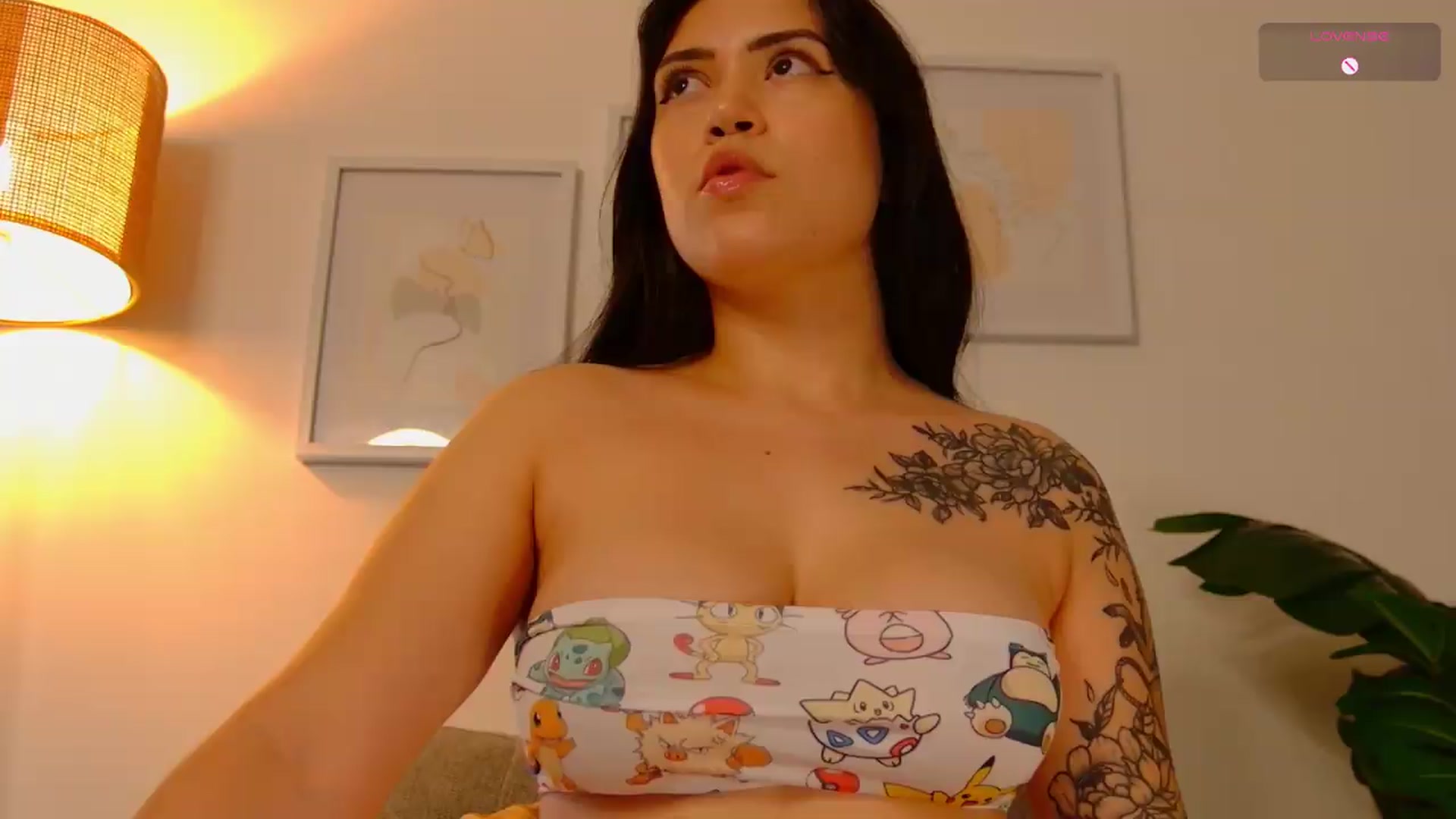 Gallery image thumbnail from angel_sweet9's myfreecams stream on, 08/03/2026, 20:33 image 1 of 20
