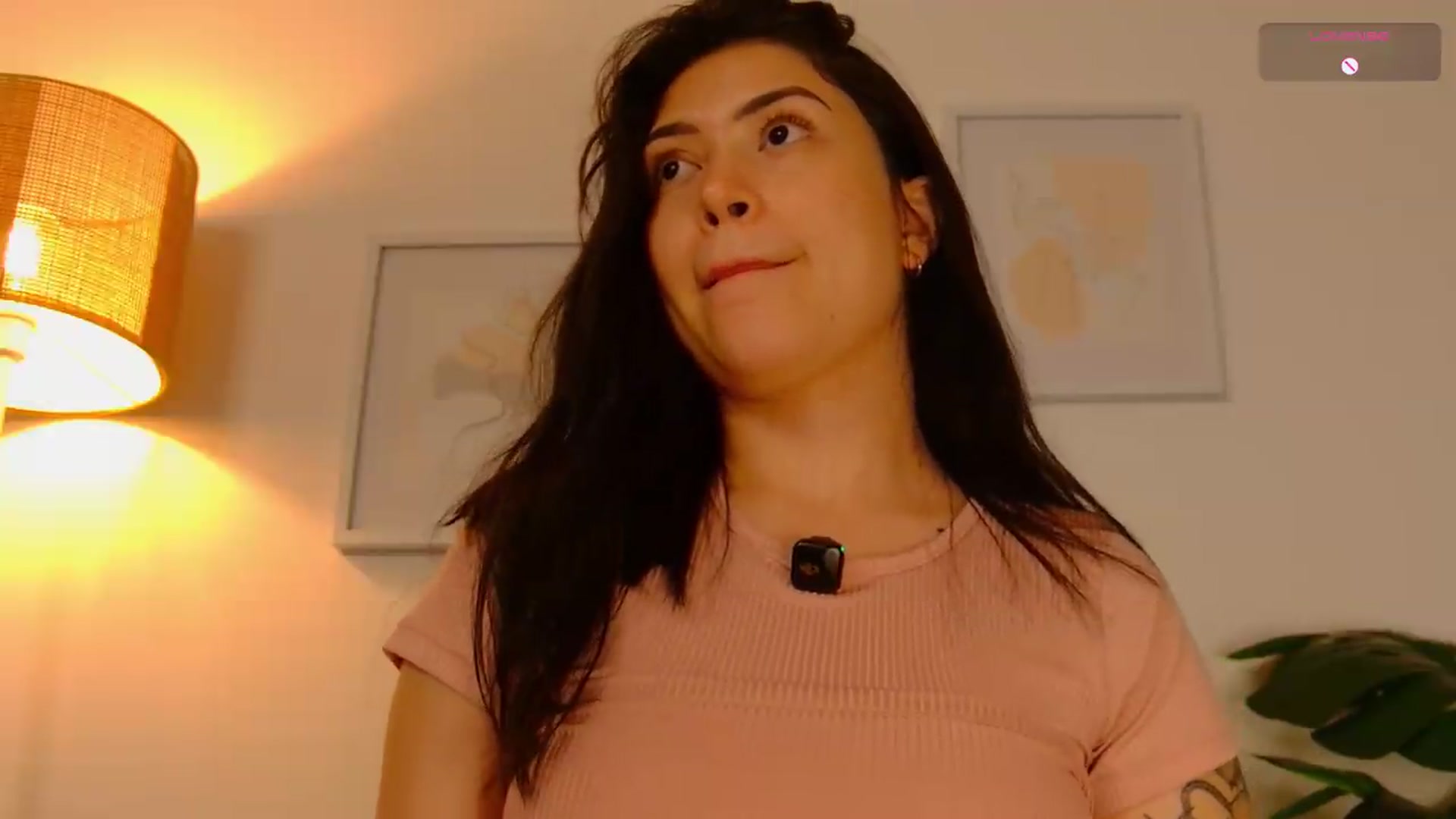 Gallery image thumbnail from angel_sweet9's myfreecams stream on, 08/05/2026, 21:49 image 3 of 20