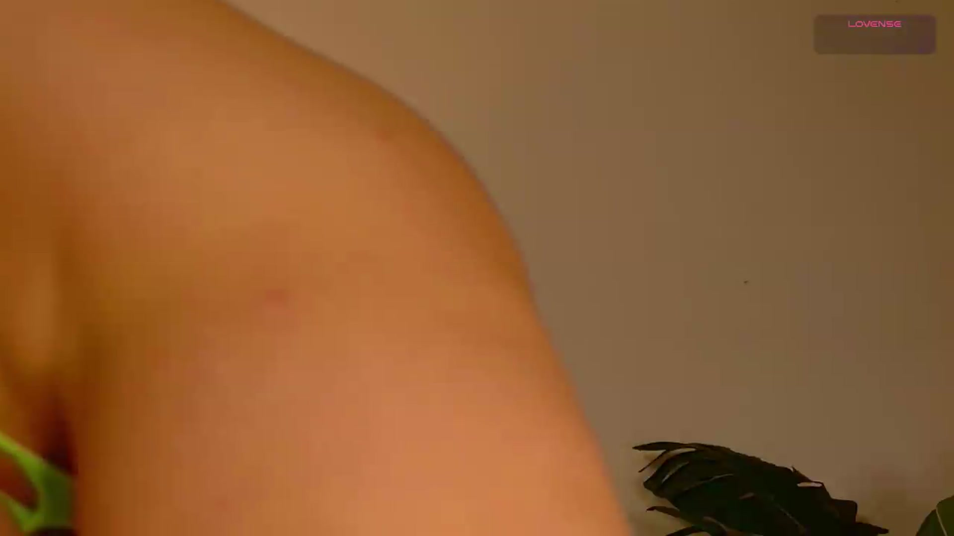 Gallery image thumbnail from angel_sweet9's myfreecams stream on, 09/05/2026, 15:16 image 9 of 20