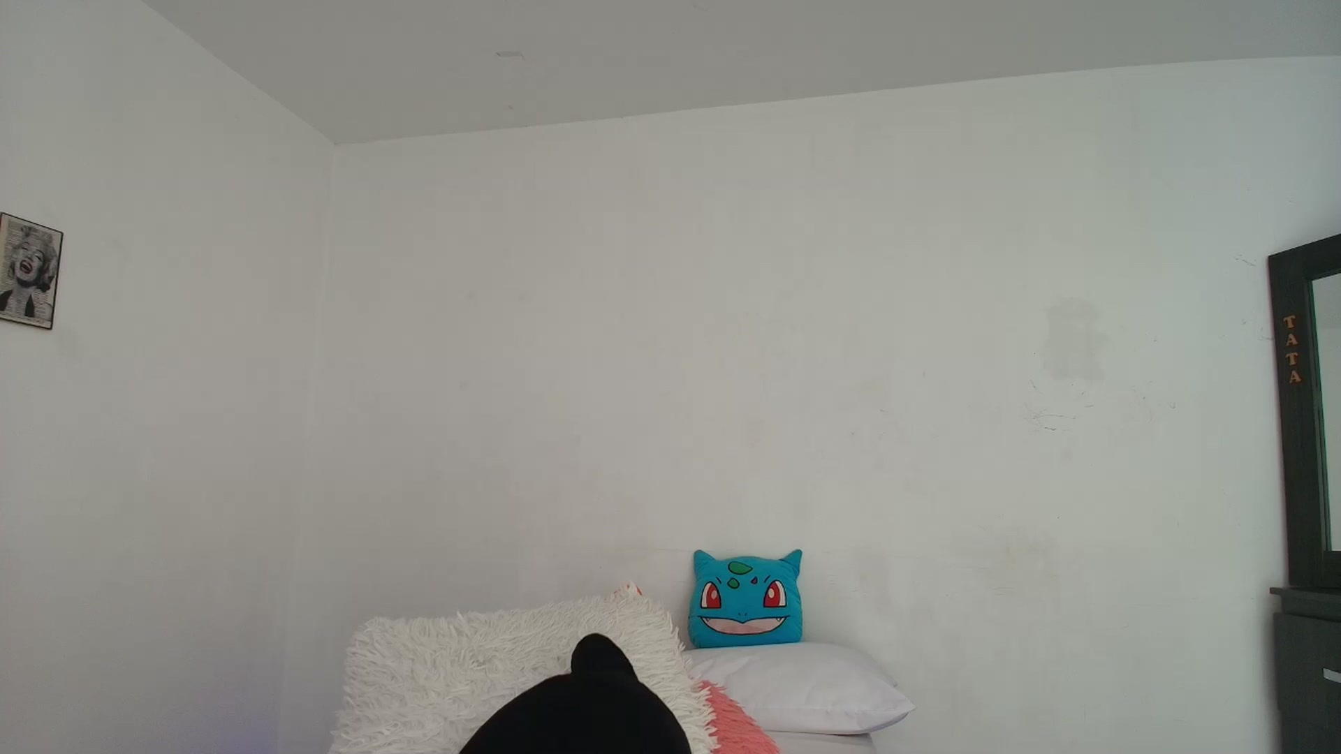 Gallery image thumbnail from angelica_luv's myfreecams stream on, 12/30/2024, 13:43 image 17 of 20