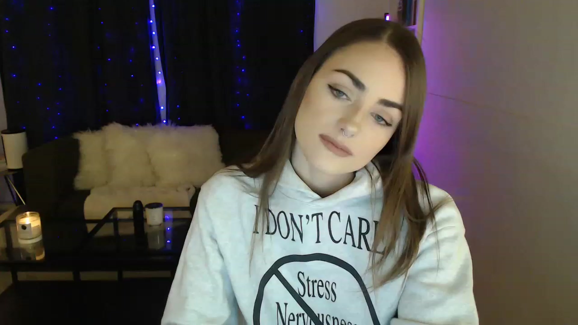 Gallery image thumbnail from angelpuppygrl's myfreecams stream on, 11/21/2022, 24:07 image 19 of 20