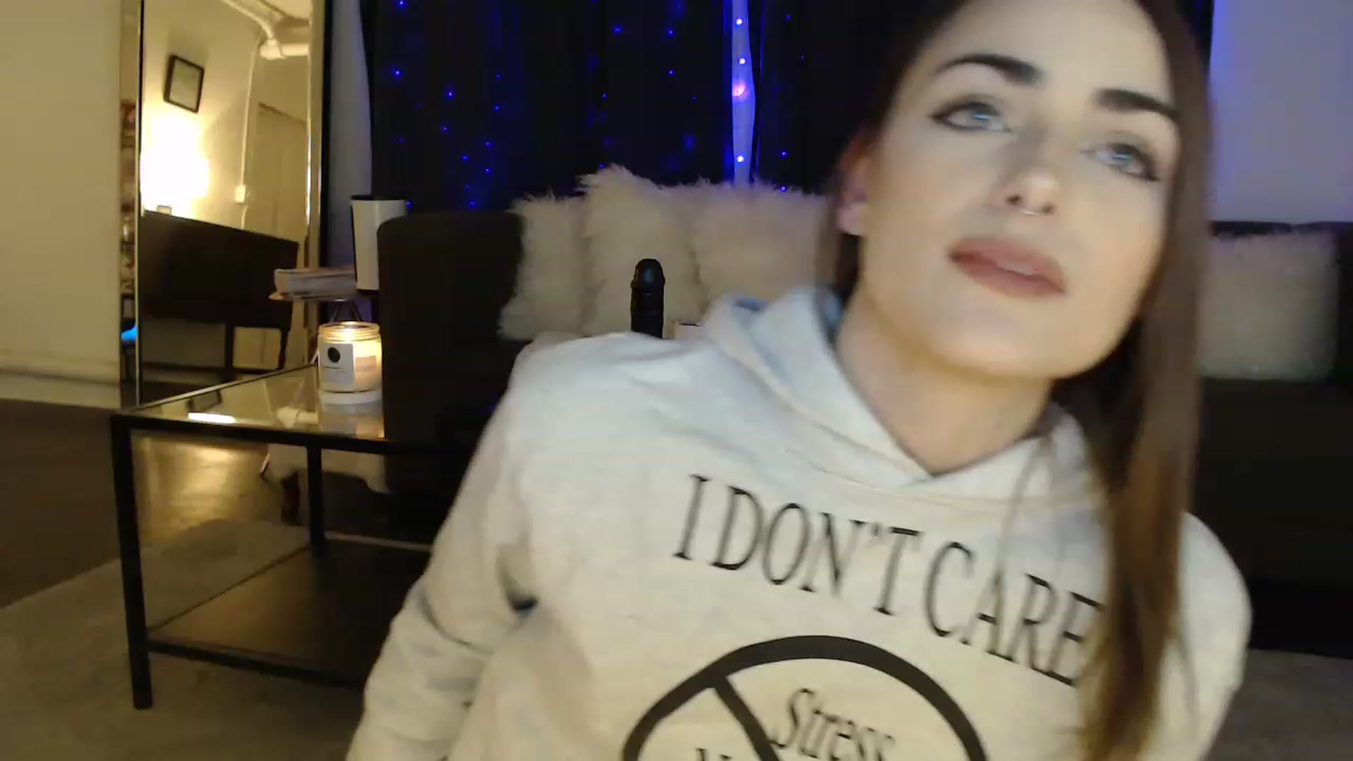Gallery image thumbnail from angelpuppygrl's myfreecams stream on, 11/21/2022, 24:18 image 11 of 20