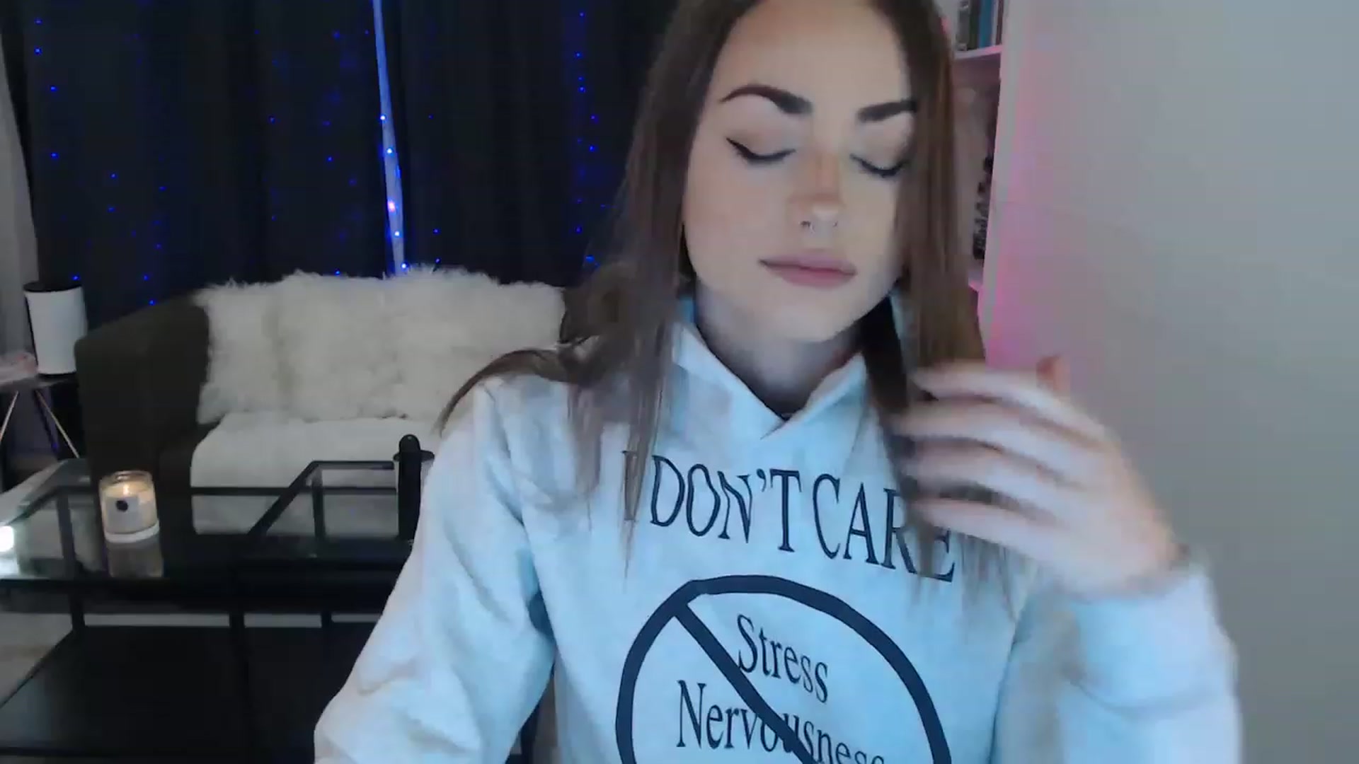 Gallery image thumbnail from angelpuppygrl's myfreecams stream on, 11/22/2022, 13:46 image 2 of 20