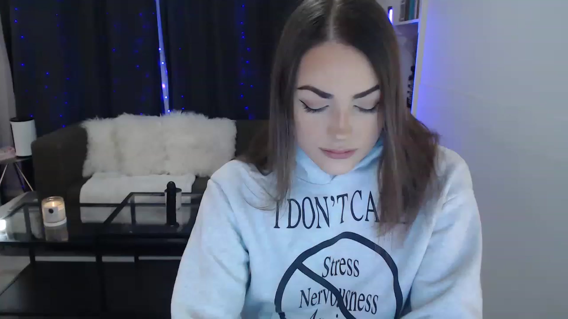 Gallery image thumbnail from angelpuppygrl's myfreecams stream on, 11/22/2022, 13:46 image 4 of 20