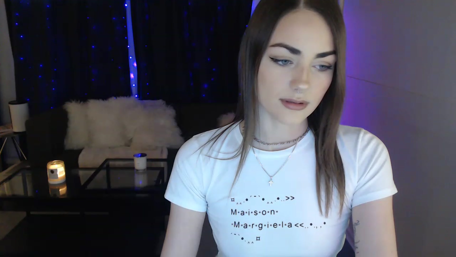 Gallery image thumbnail from angelpuppygrl's myfreecams stream on, 11/27/2022, 15:16 image 3 of 20