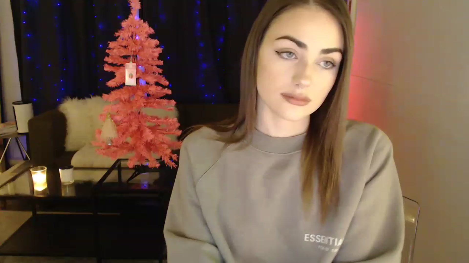 Gallery image thumbnail from angelpuppygrl's myfreecams stream on, 12/12/2022, 08:57 image 6 of 20