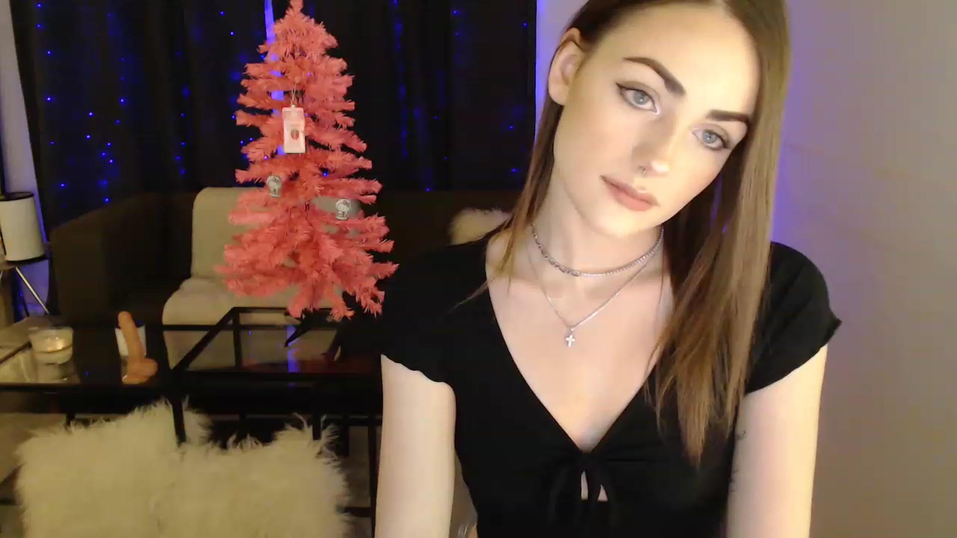Gallery image thumbnail from angelpuppygrl's myfreecams stream on, 12/16/2022, 08:07 image 5 of 20