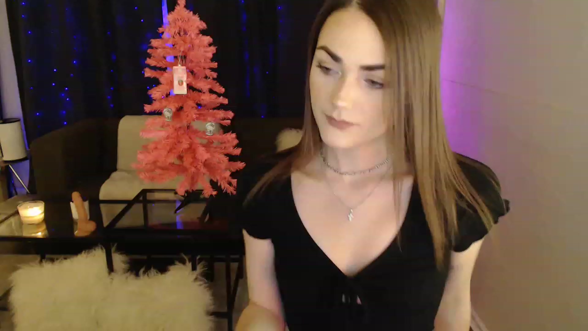 Gallery image thumbnail from angelpuppygrl's myfreecams stream on, 12/16/2022, 08:07 image 1 of 20