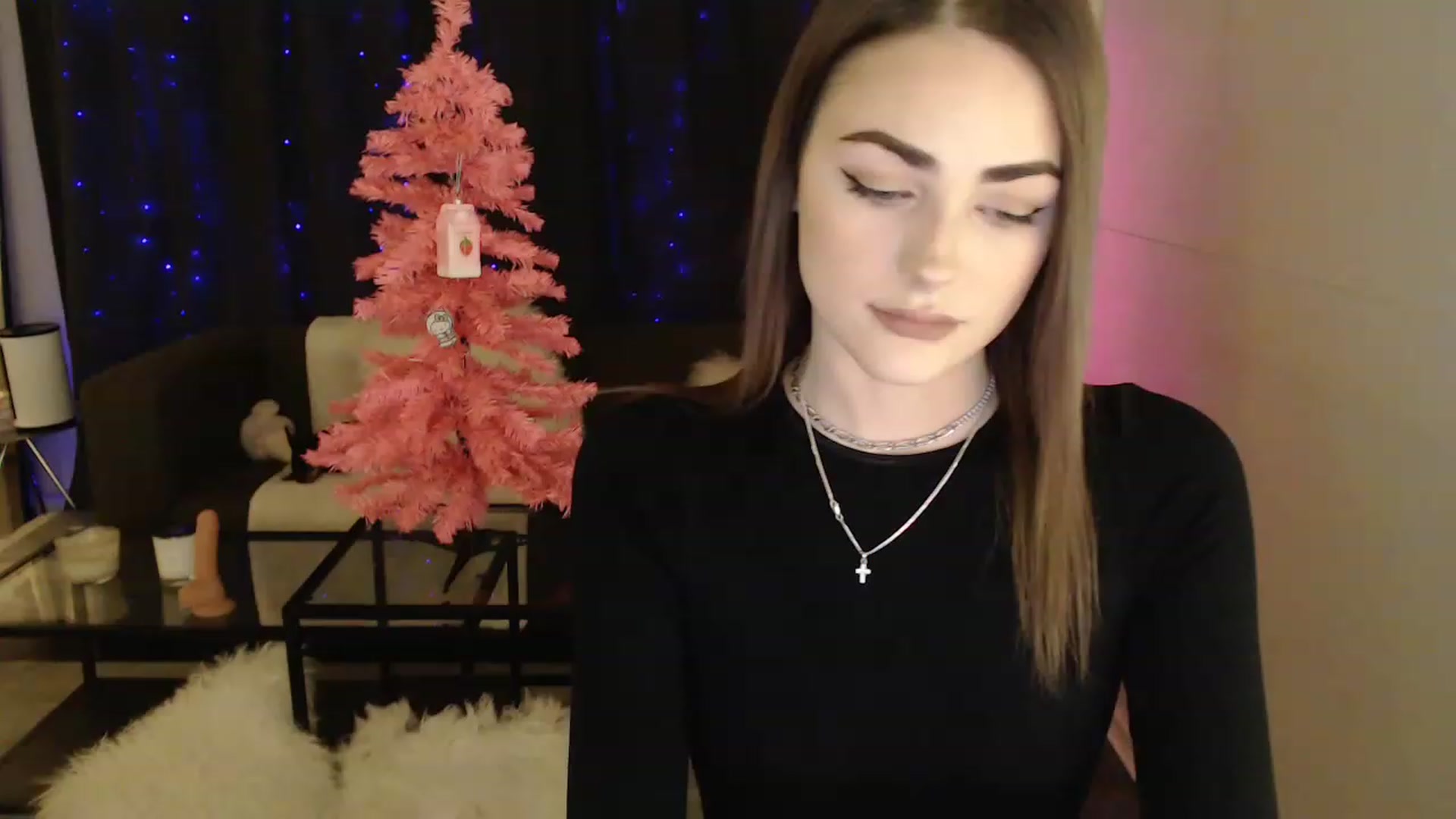 Gallery image thumbnail from angelpuppygrl's myfreecams stream on, 12/18/2022, 05:28 image 11 of 20