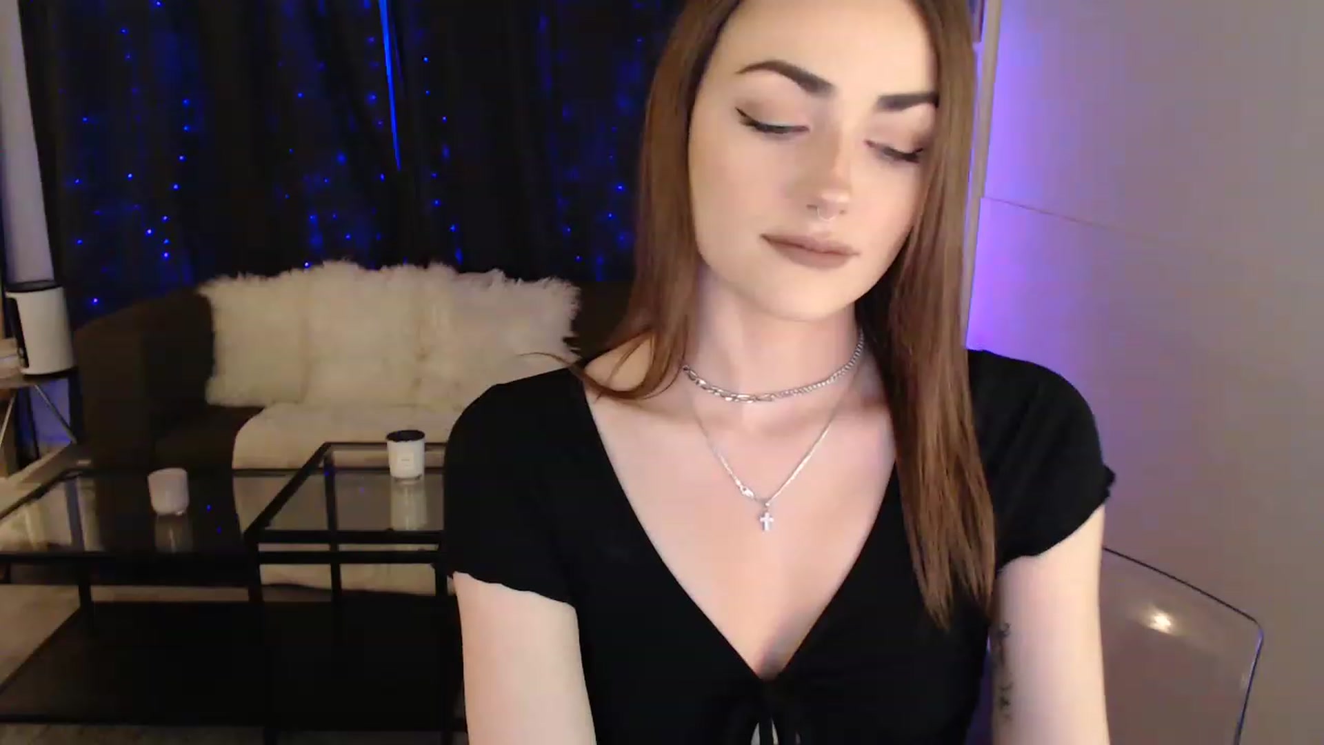 Gallery image thumbnail from angelpuppygrl's myfreecams stream on, 01/01/2023, 03:43 image 11 of 20