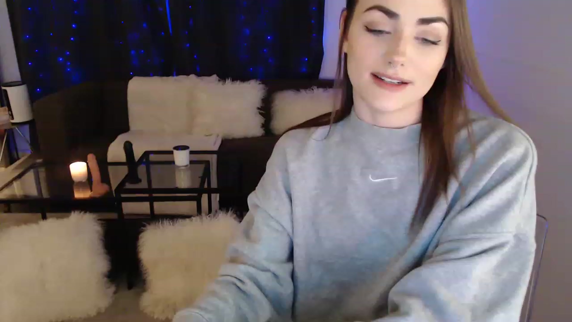 Gallery image thumbnail from angelpuppygrl's myfreecams stream on, 01/03/2023, 09:07 image 14 of 20