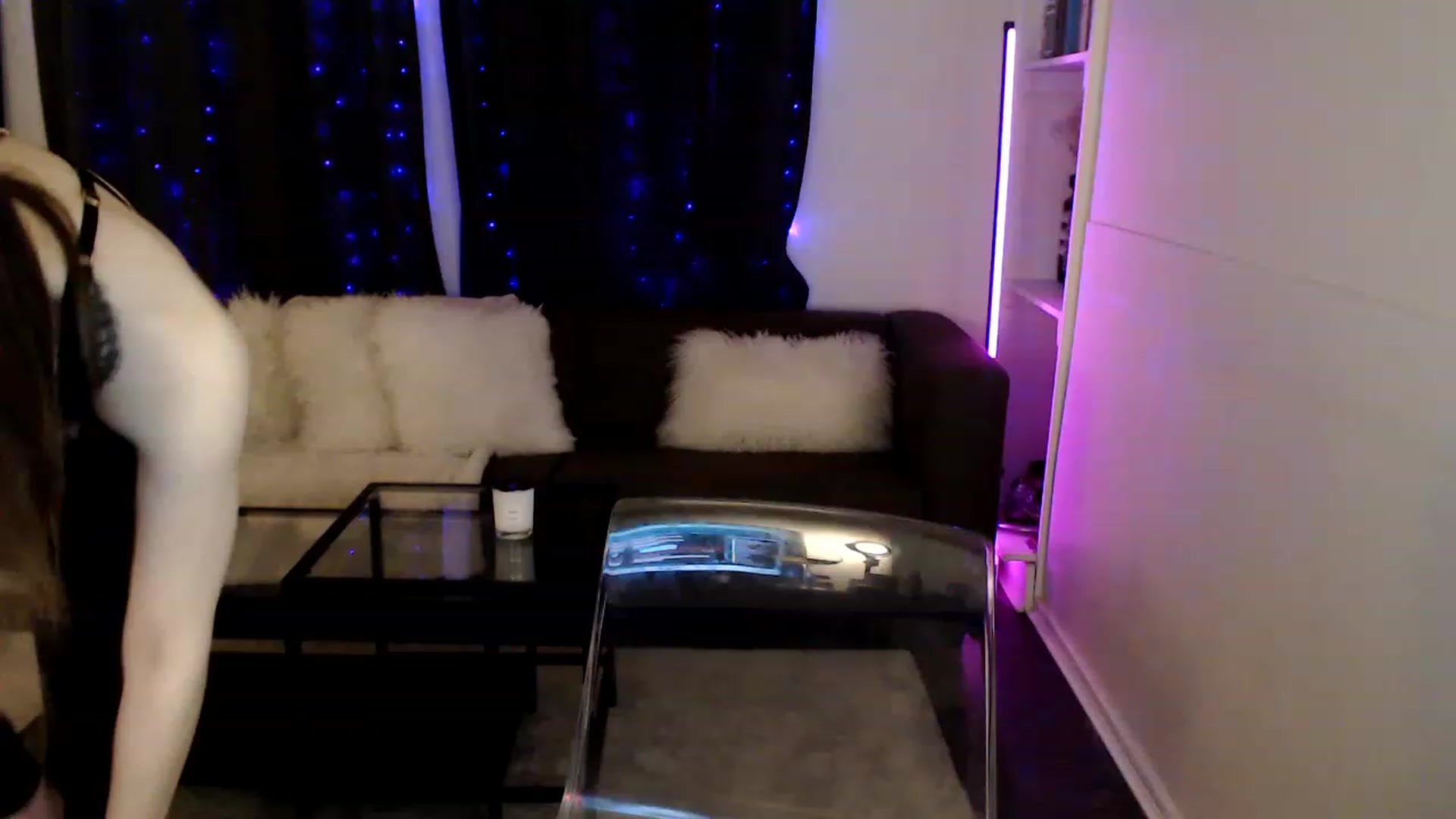 Gallery image thumbnail from angelpuppygrl's myfreecams stream on, 01/16/2023, 02:55 image 17 of 20