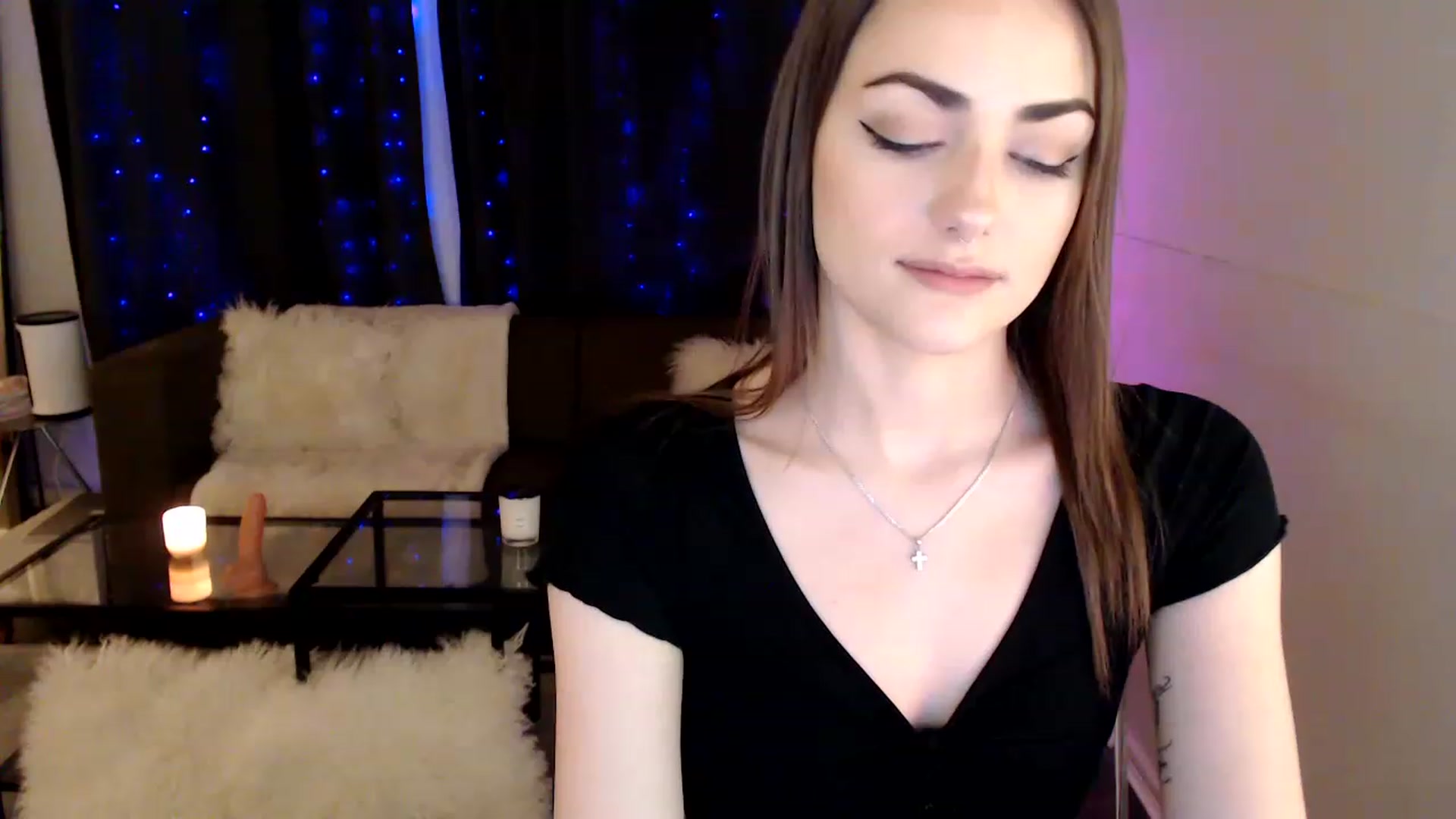 Gallery image thumbnail from angelpuppygrl's myfreecams stream on, 01/17/2023, 08:41 image 6 of 20