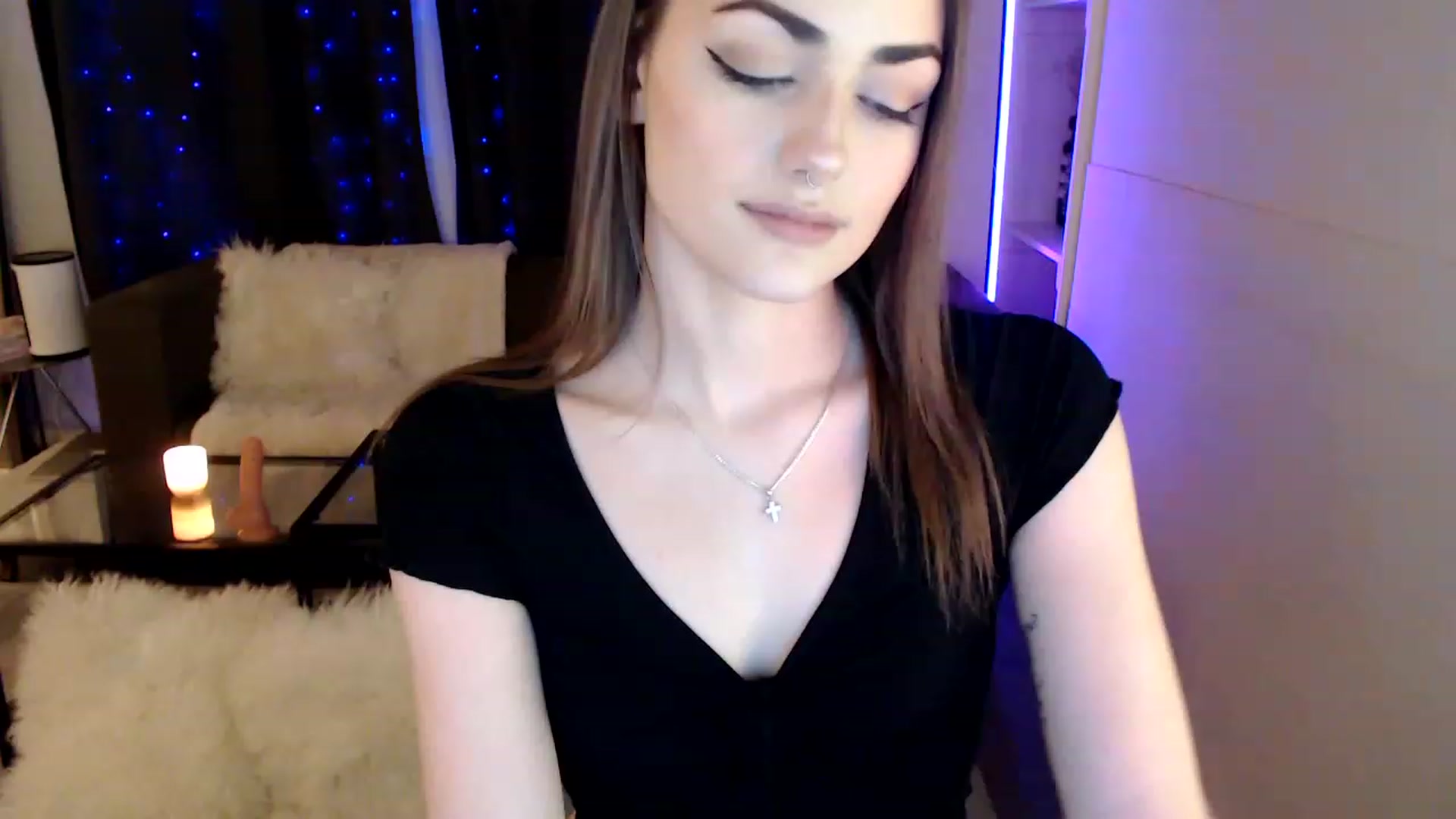 Gallery image thumbnail from angelpuppygrl's myfreecams stream on, 01/17/2023, 08:41 image 14 of 20
