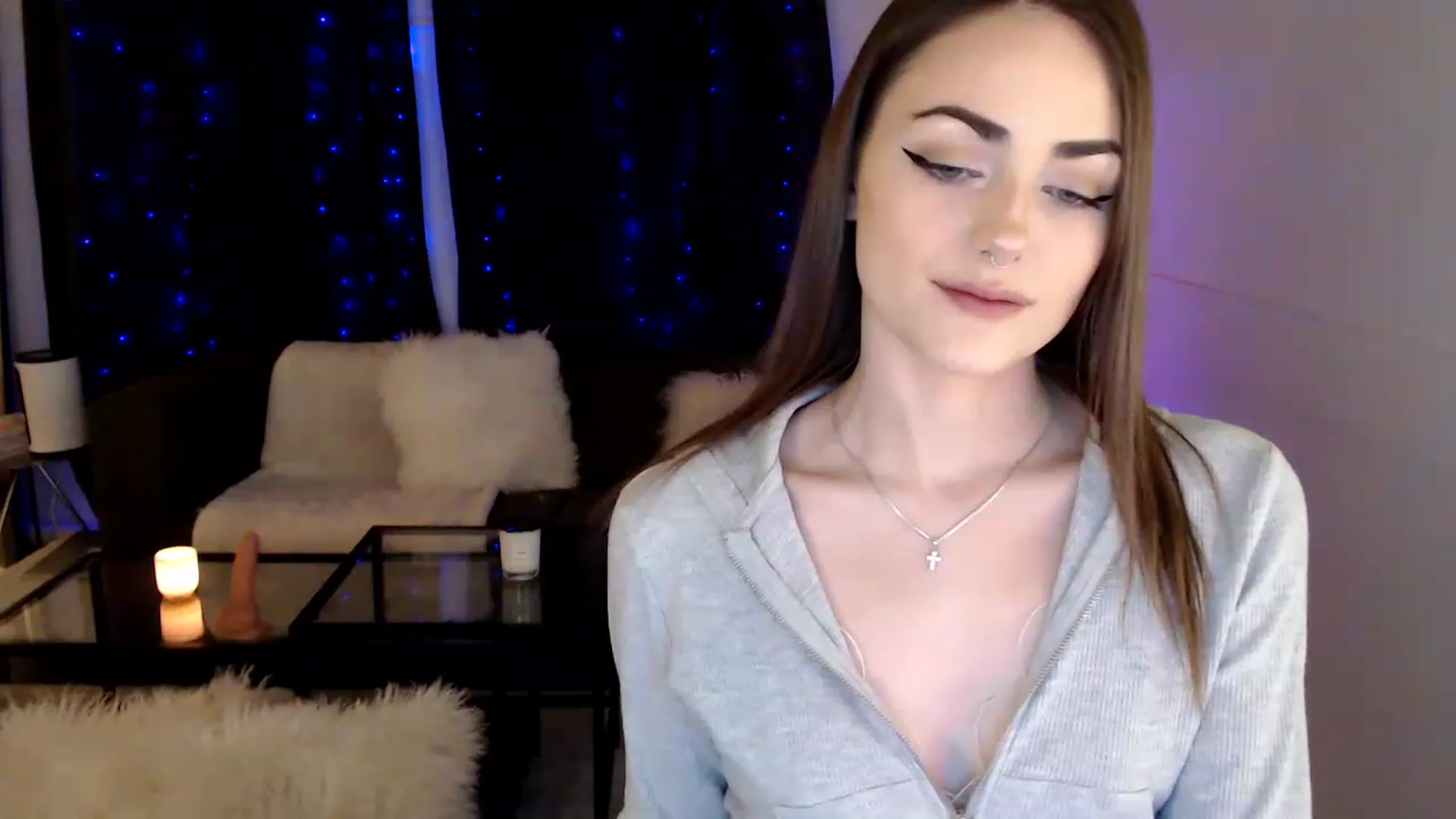 Gallery image thumbnail from angelpuppygrl's myfreecams stream on, 01/18/2023, 02:11 image 14 of 20