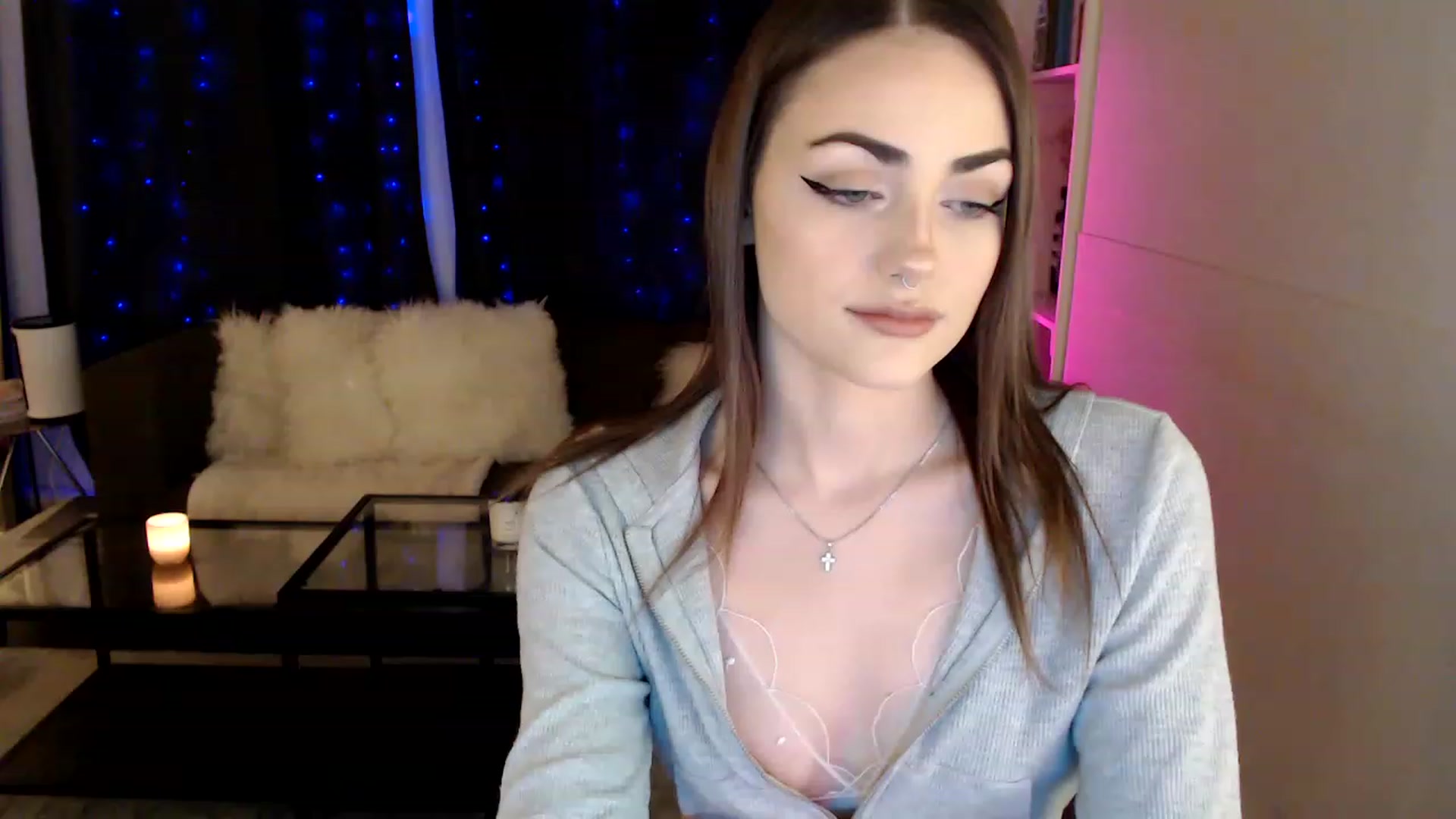 Gallery image thumbnail from angelpuppygrl's myfreecams stream on, 01/18/2023, 02:11 image 1 of 20