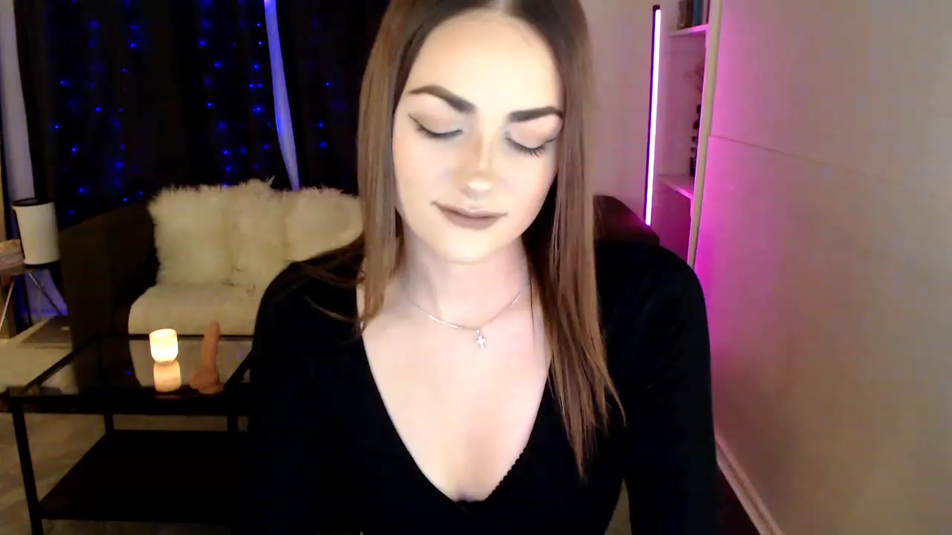 Gallery image thumbnail from angelpuppygrl's myfreecams stream on, 01/20/2023, 03:42 image 15 of 20