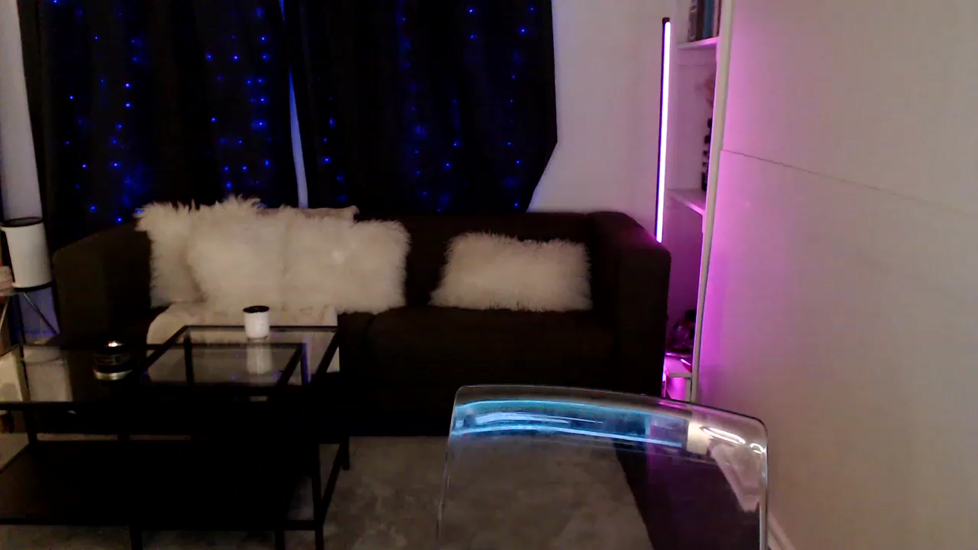 Gallery image thumbnail from angelpuppygrl's myfreecams stream on, 01/29/2023, 05:13 image 18 of 20