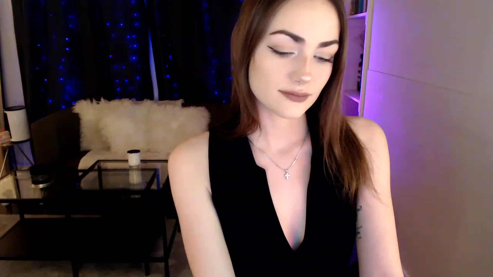 Gallery image thumbnail from angelpuppygrl's myfreecams stream on, 01/30/2023, 24:51 image 4 of 20