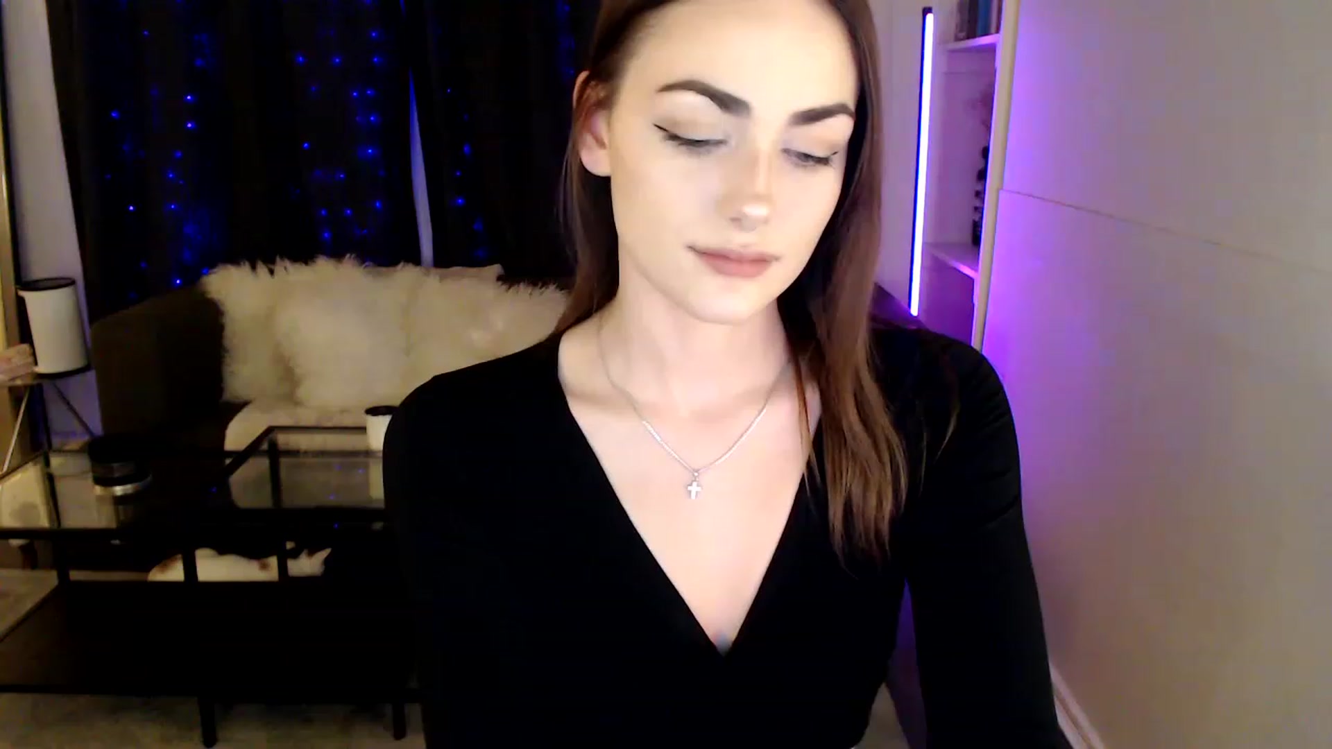 Gallery image thumbnail from angelpuppygrl's myfreecams stream on, 02/01/2023, 03:04 image 18 of 20