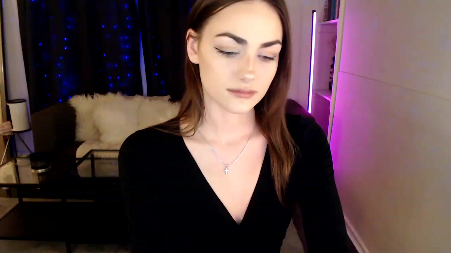 Gallery image thumbnail from angelpuppygrl's myfreecams stream on, 02/01/2023, 03:04 image 1 of 20