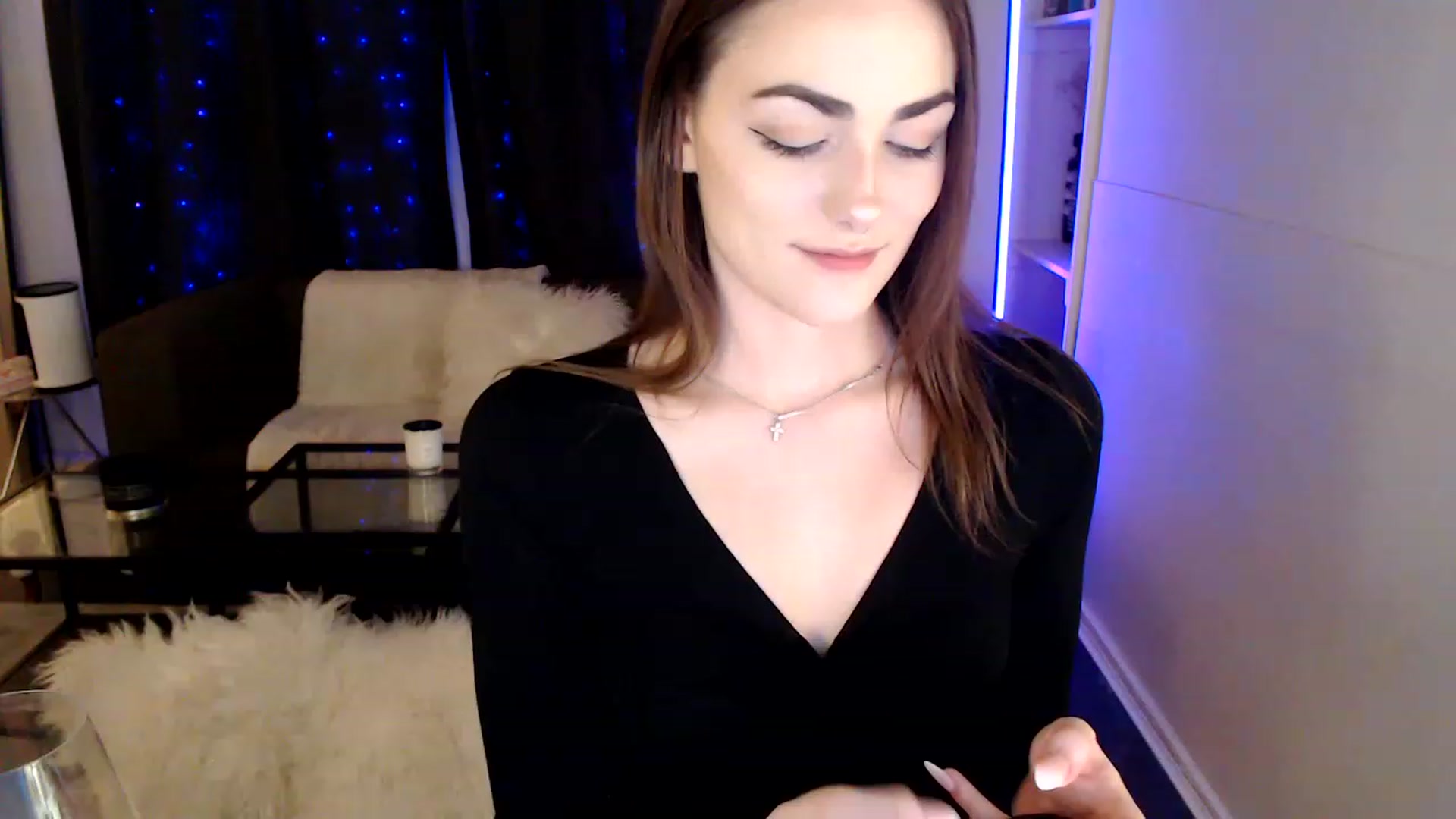 Gallery image thumbnail from angelpuppygrl's myfreecams stream on, 02/01/2023, 05:33 image 1 of 20