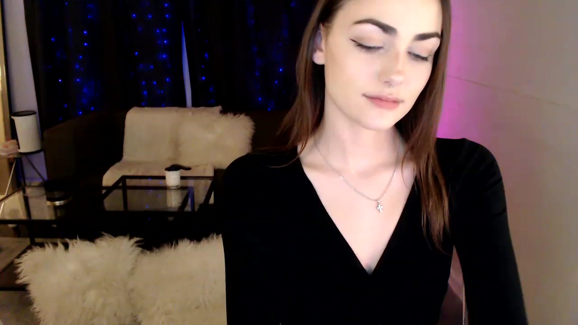 Gallery image thumbnail from angelpuppygrl's myfreecams stream on, 02/01/2023, 10:06 image 12 of 20