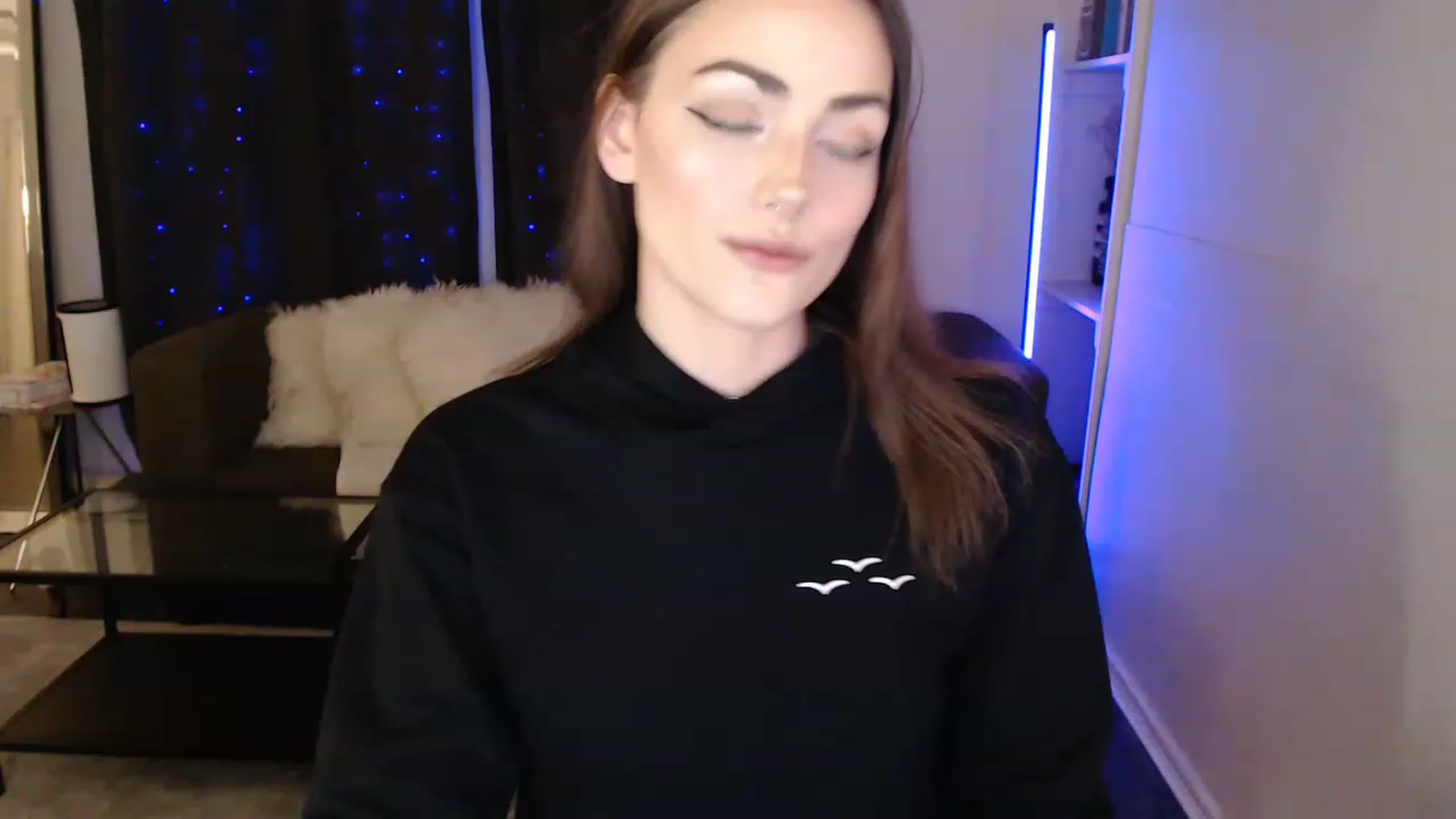Gallery image thumbnail from angelpuppygrl's myfreecams stream on, 02/28/2023, 05:52 image 2 of 20