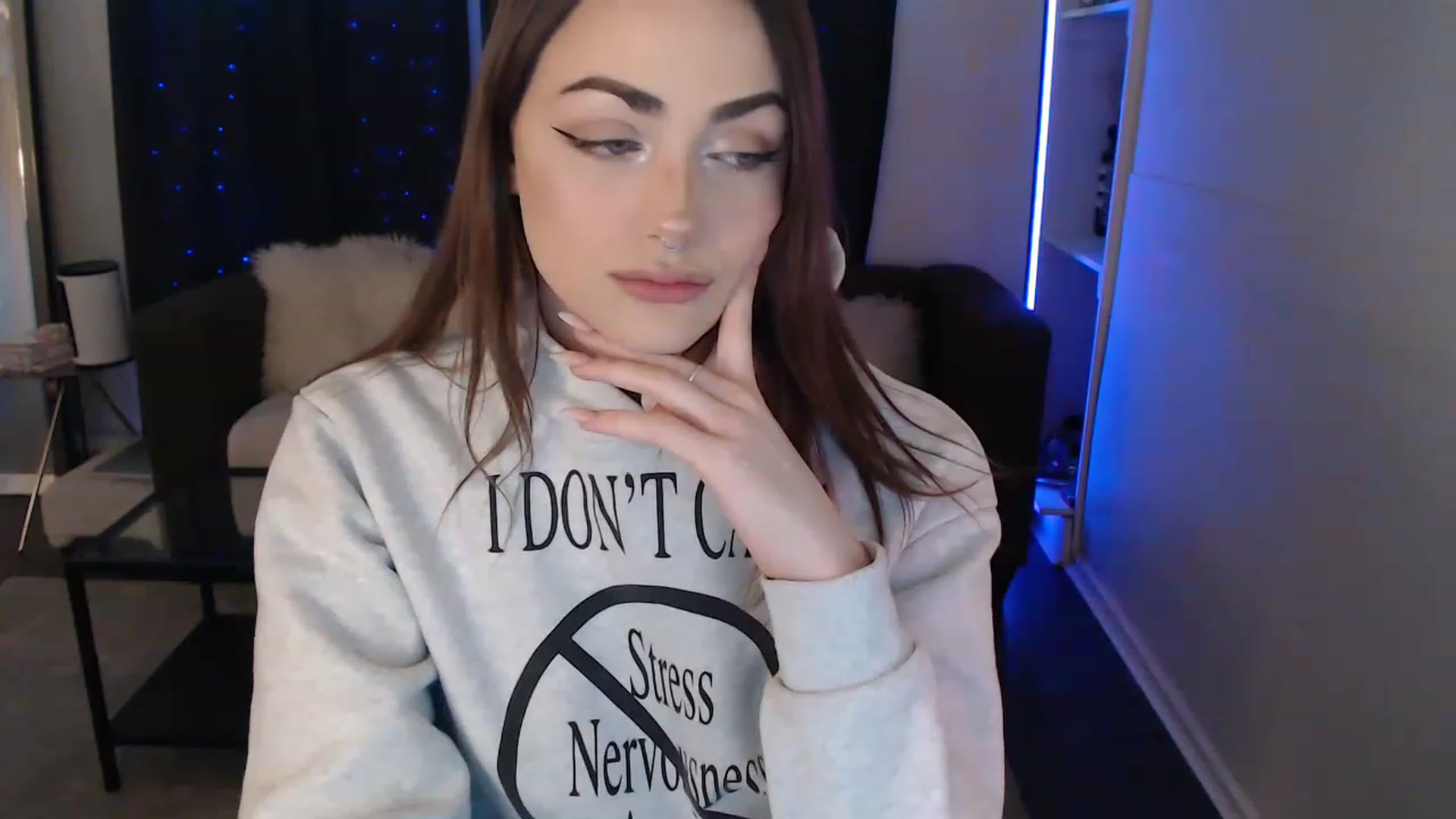 Gallery image thumbnail from angelpuppygrl's myfreecams stream on, 03/02/2023, 18:33 image 18 of 20