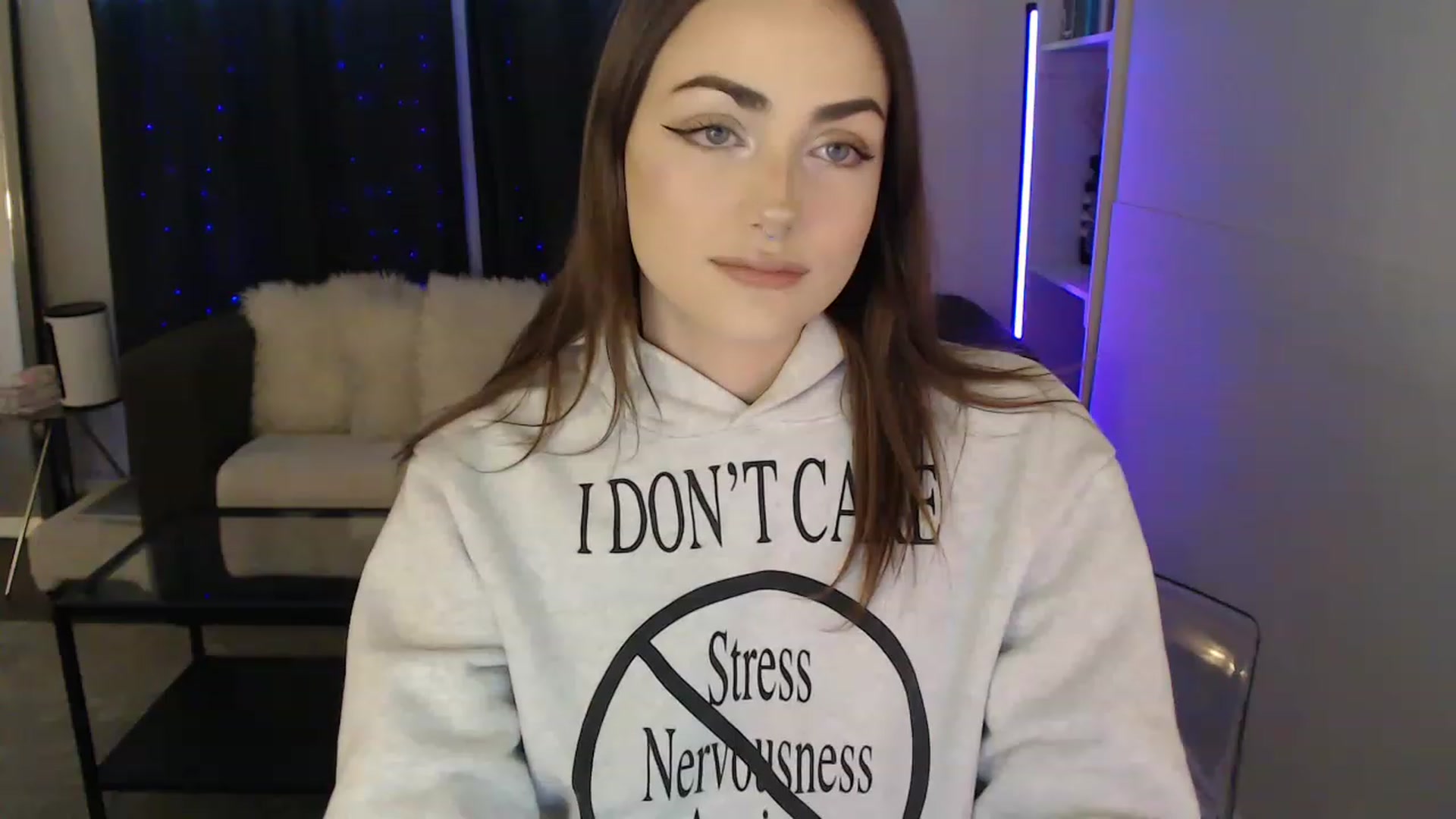 Gallery image thumbnail from angelpuppygrl's myfreecams stream on, 03/02/2023, 18:33 image 15 of 20