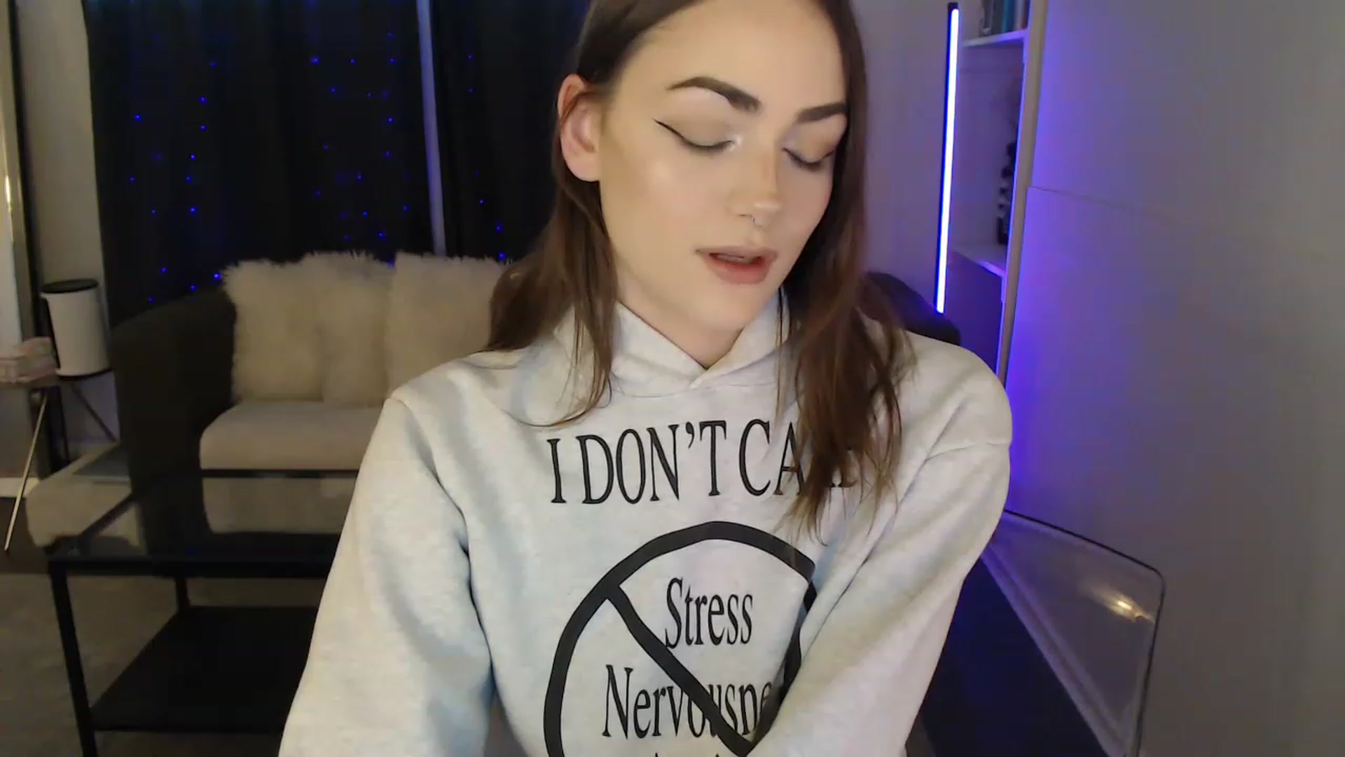 Gallery image thumbnail from angelpuppygrl's myfreecams stream on, 03/02/2023, 18:33 image 9 of 20