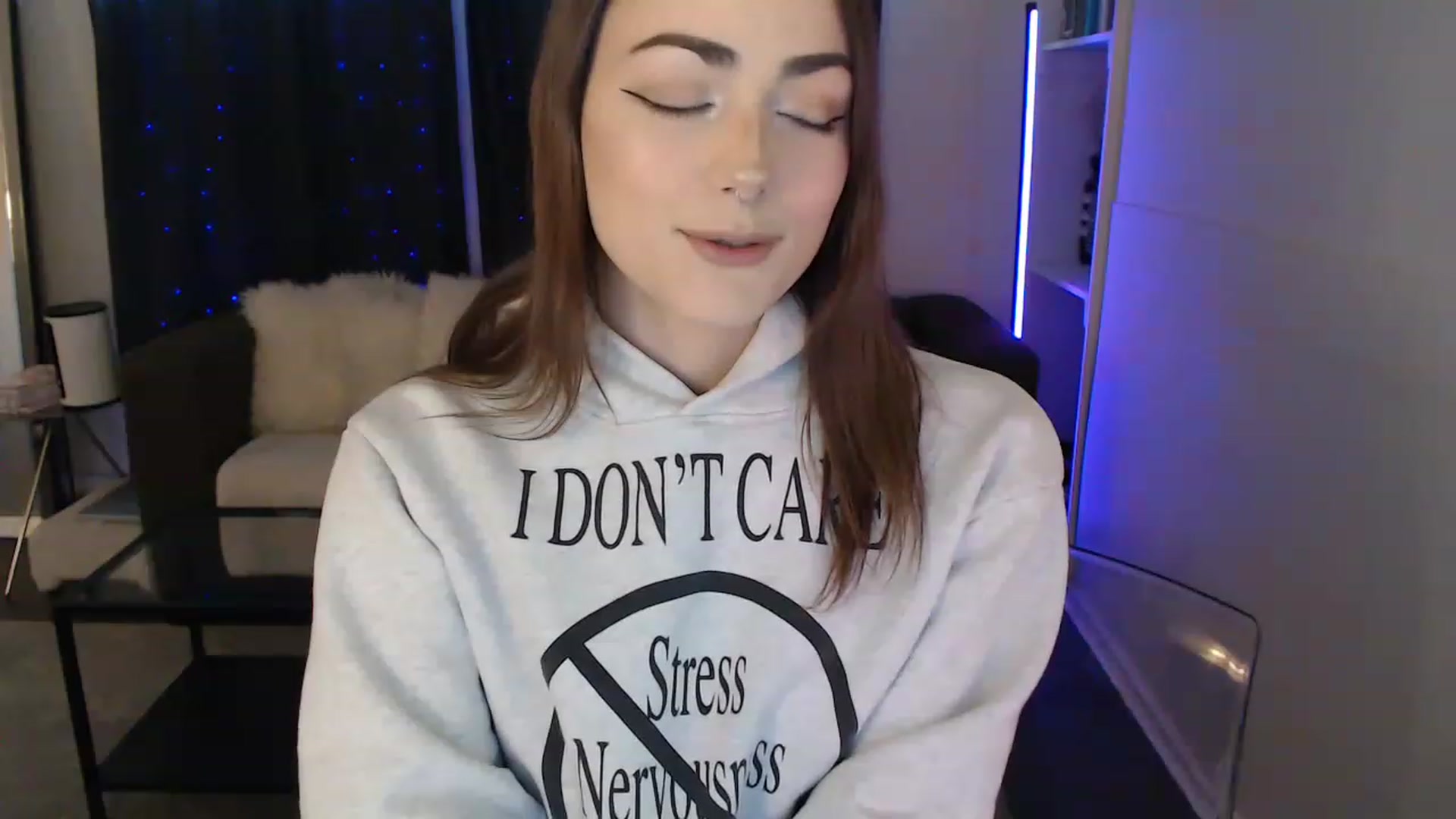 Gallery image thumbnail from angelpuppygrl's myfreecams stream on, 03/02/2023, 18:33 image 5 of 20